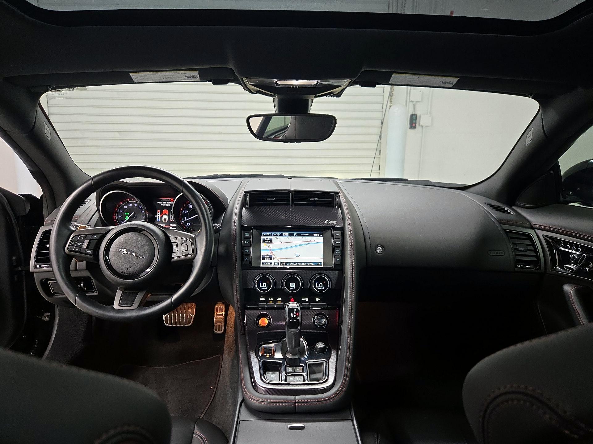 Thumbnail: 2015 Jaguar F-Type - 9