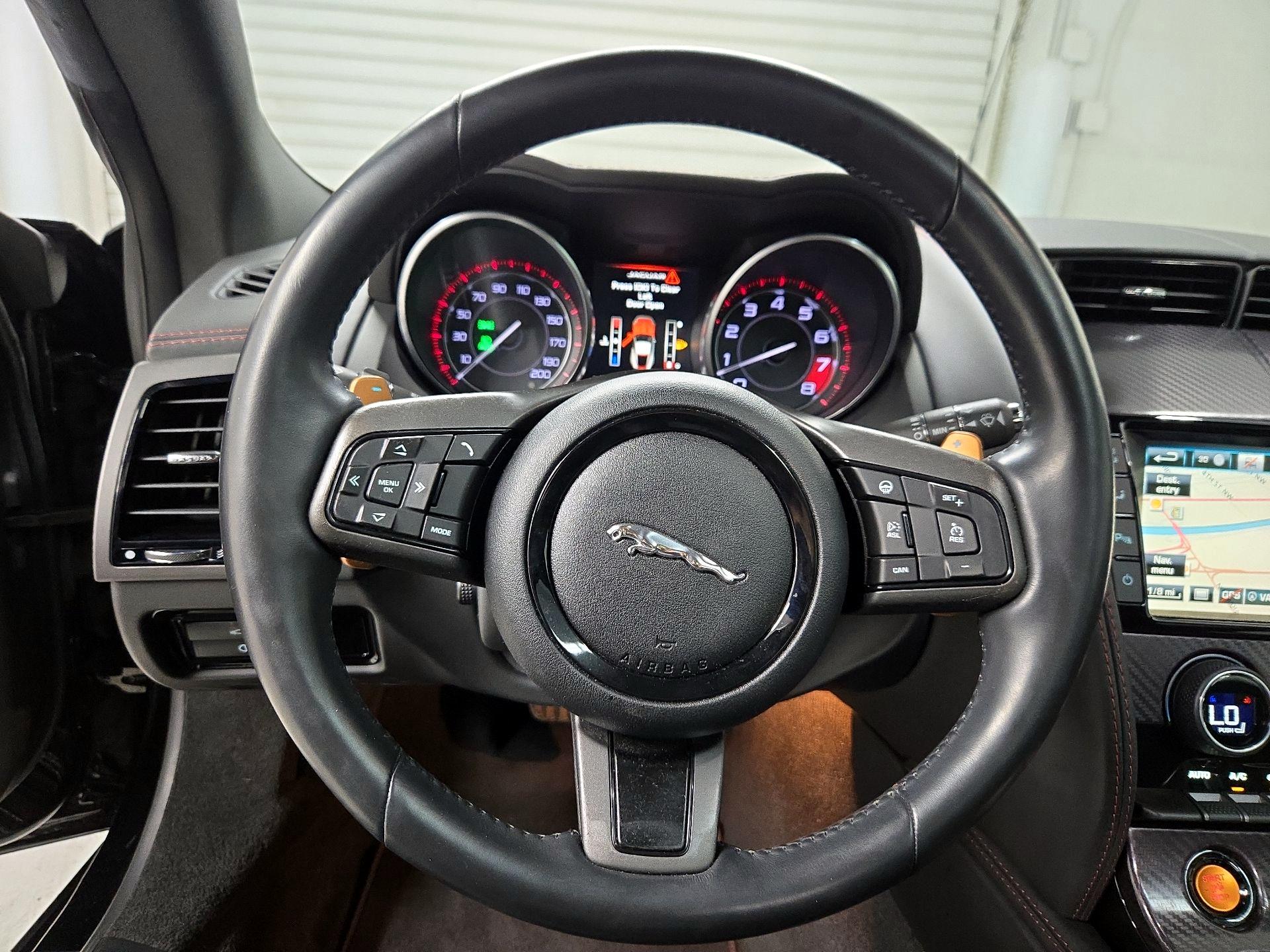 Thumbnail: 2015 Jaguar F-Type - 10