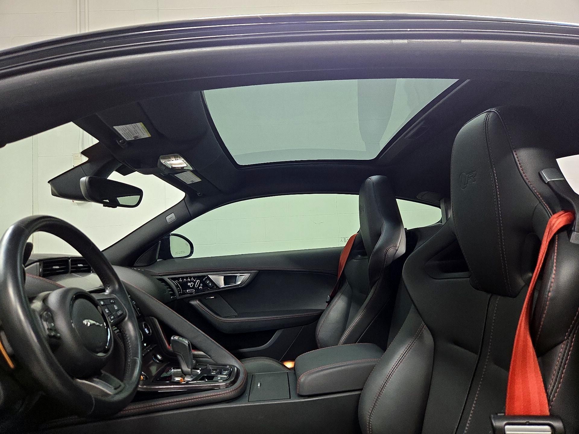 Thumbnail: 2015 Jaguar F-Type - 20