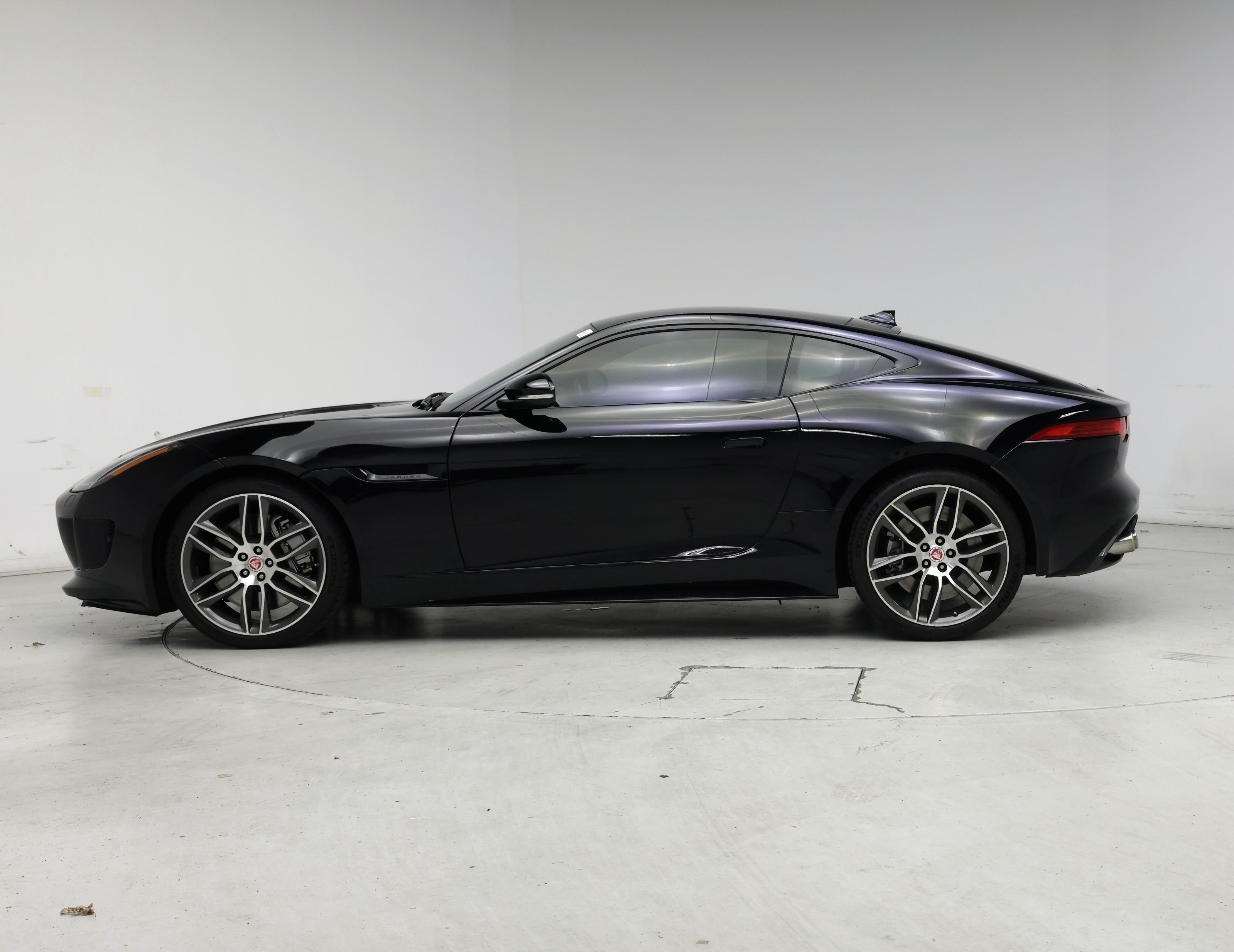 Thumbnail: 2015 Jaguar F-Type - 3