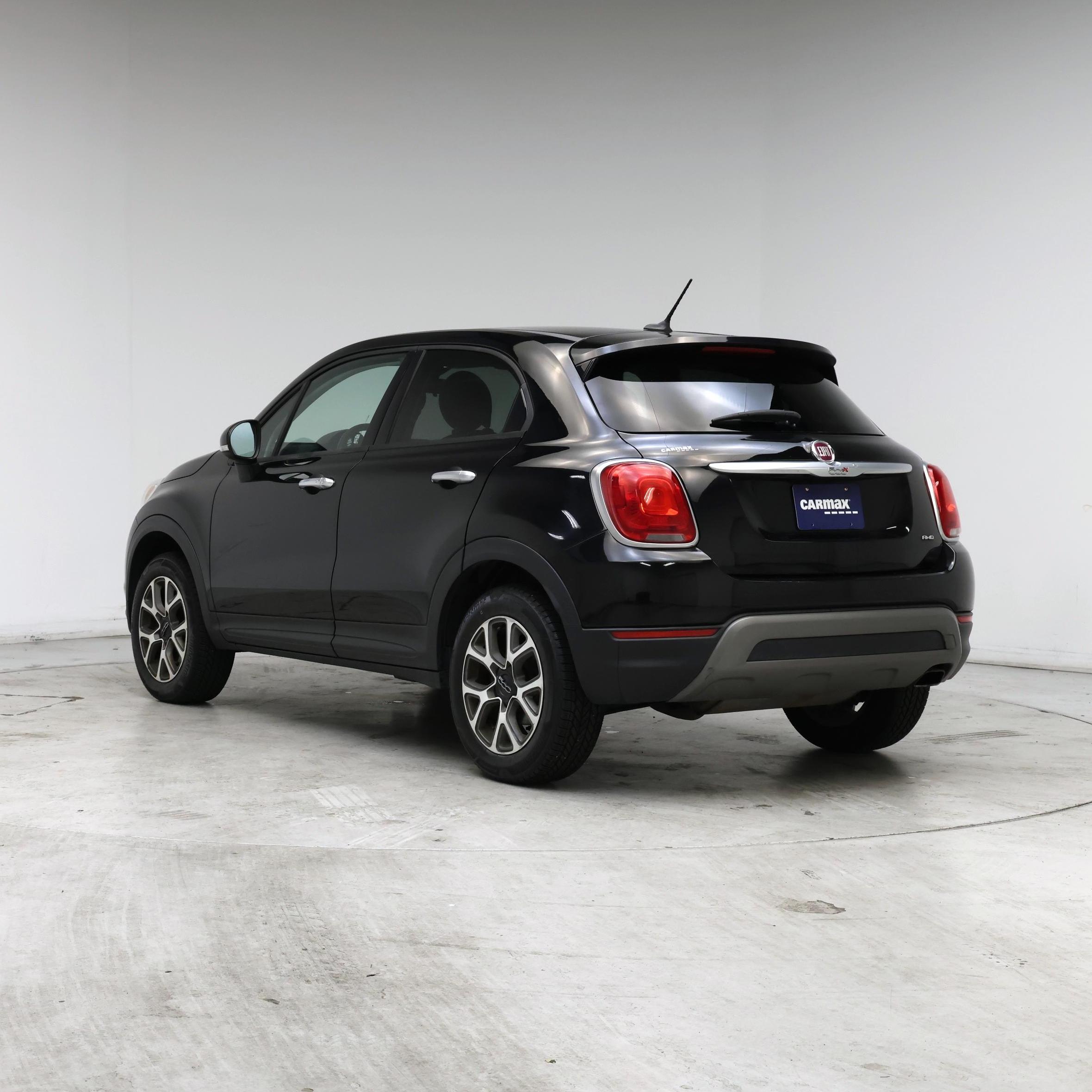 Thumbnail: 2016 Fiat 500X - 2