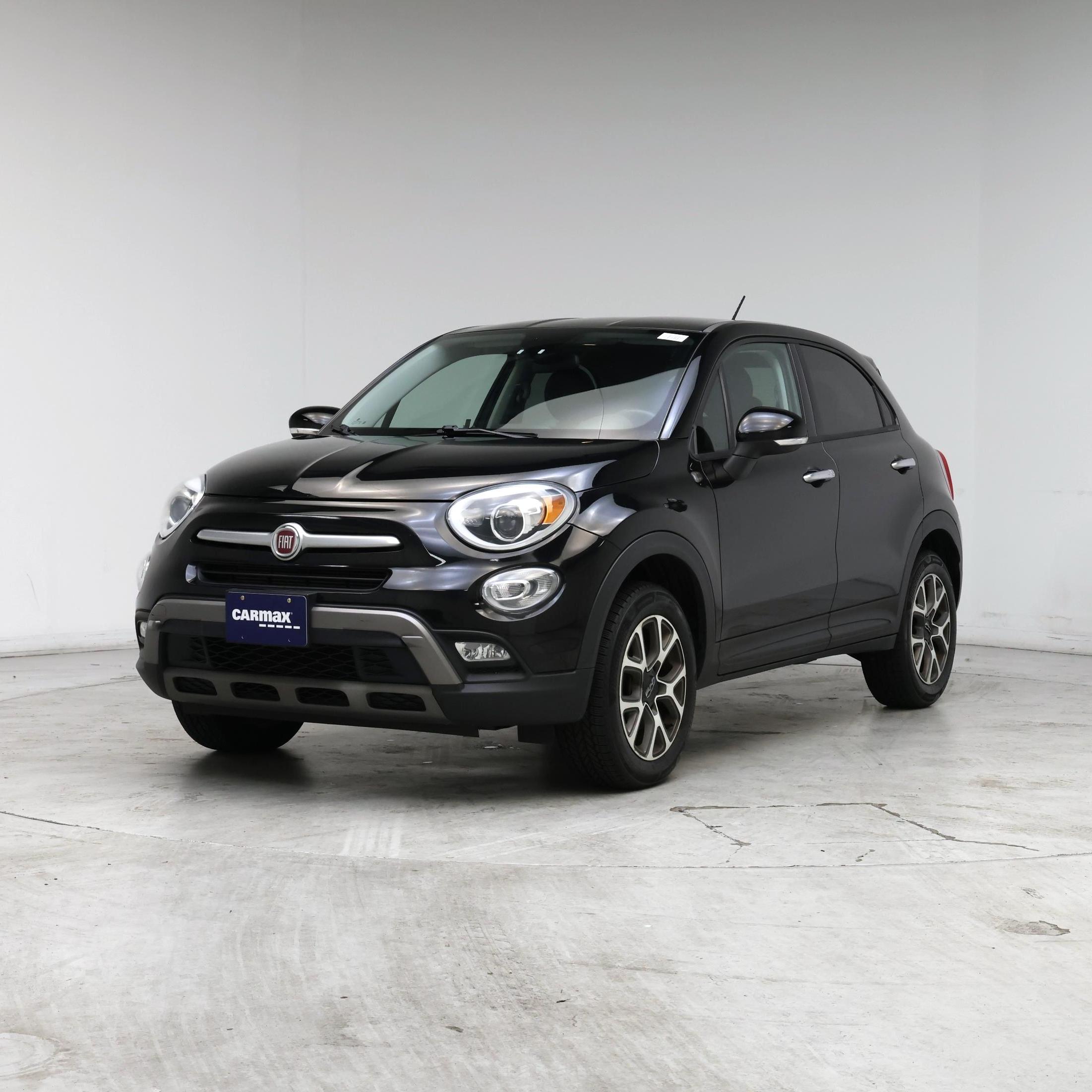 Thumbnail: 2016 Fiat 500X - 4