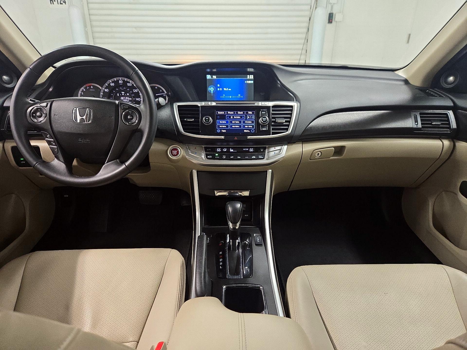 Thumbnail: 2015 Honda Accord - 9