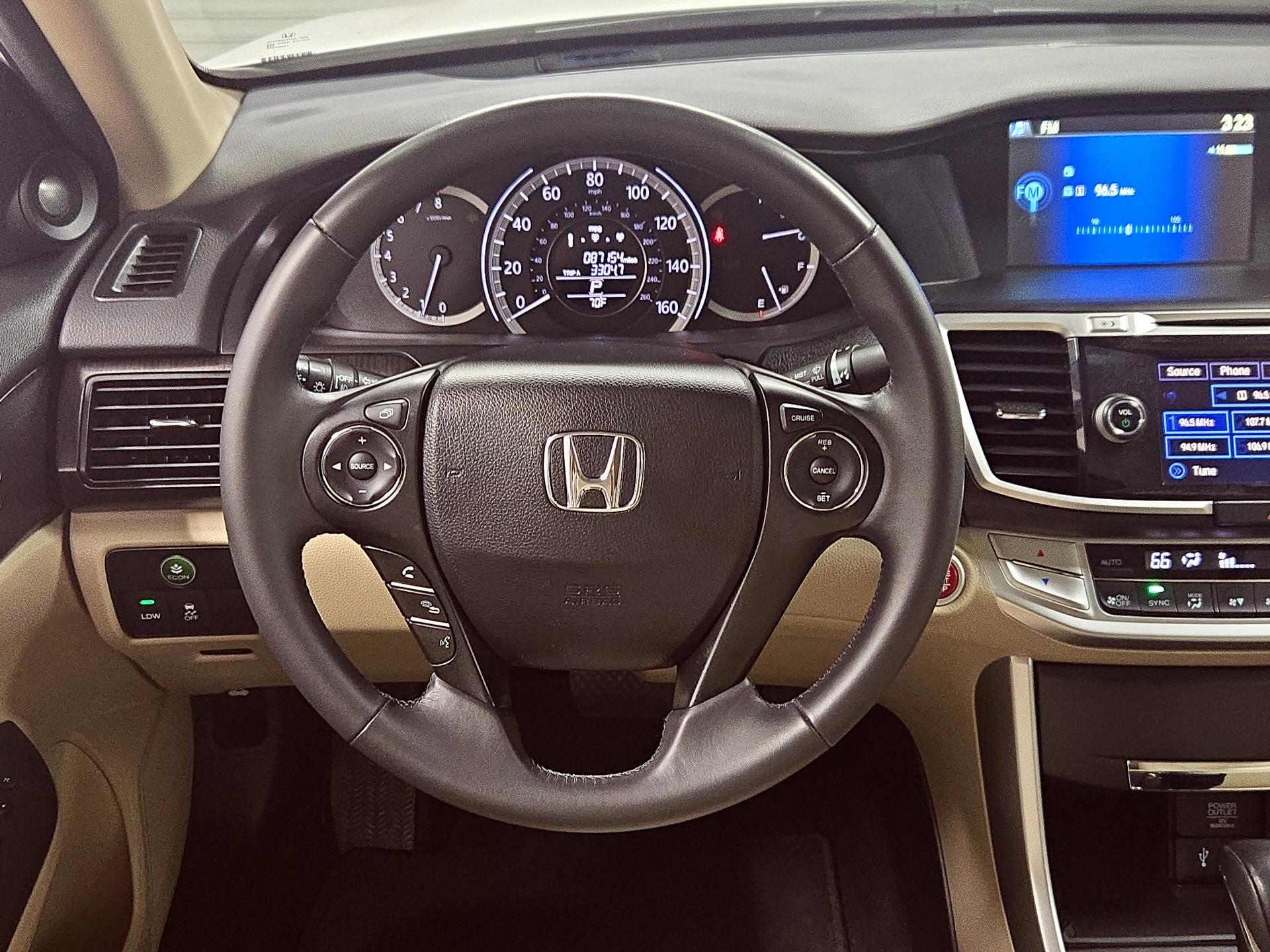 Thumbnail: 2015 Honda Accord - 10