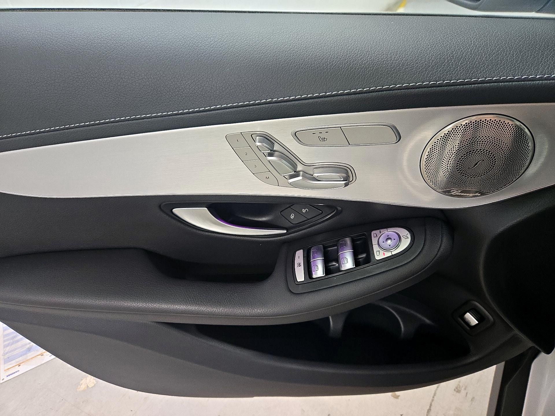 Thumbnail: 2023 Mercedes-Benz GLC - 12