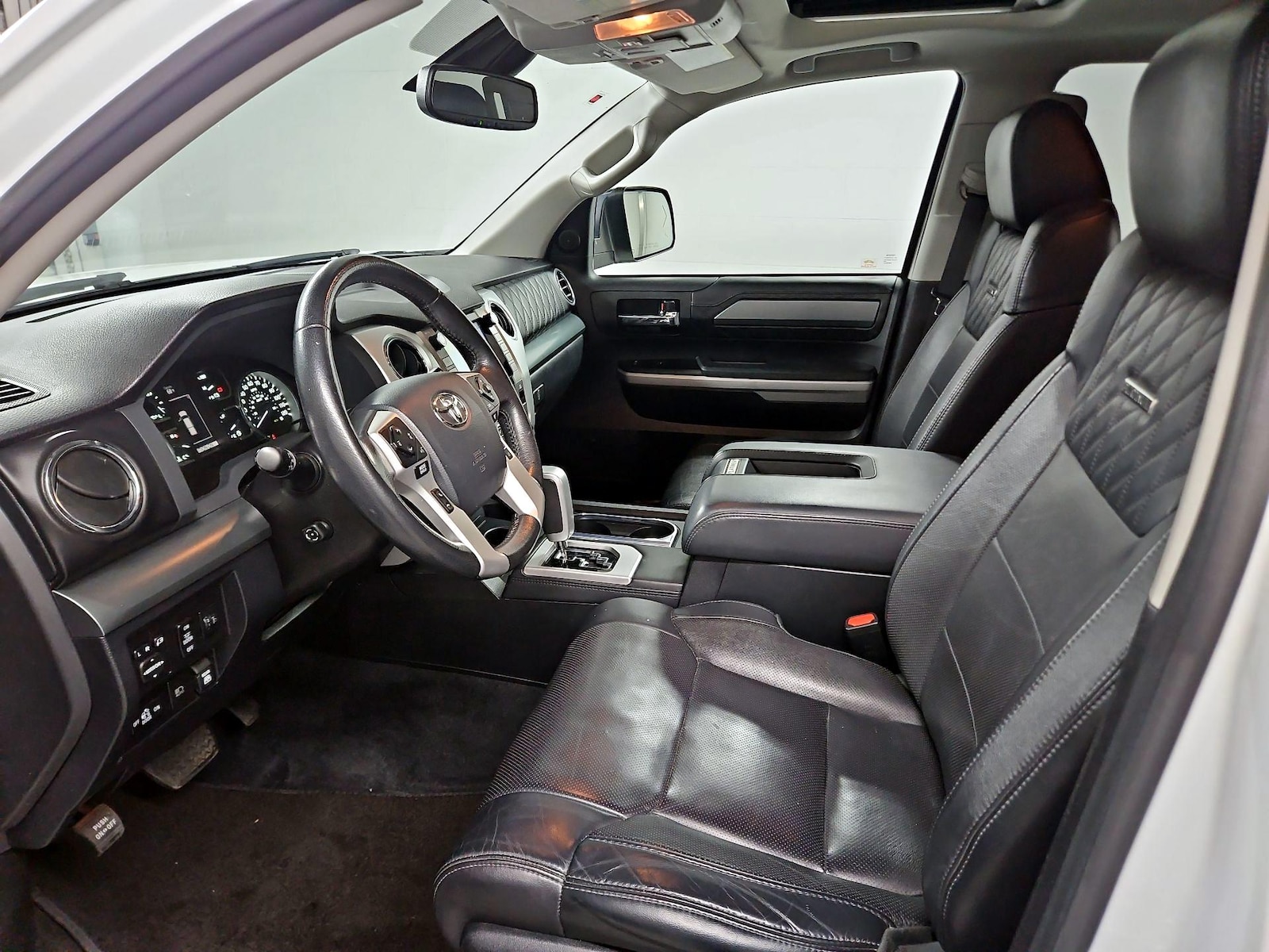 2020 Toyota Tundra Platinum - Photo 12