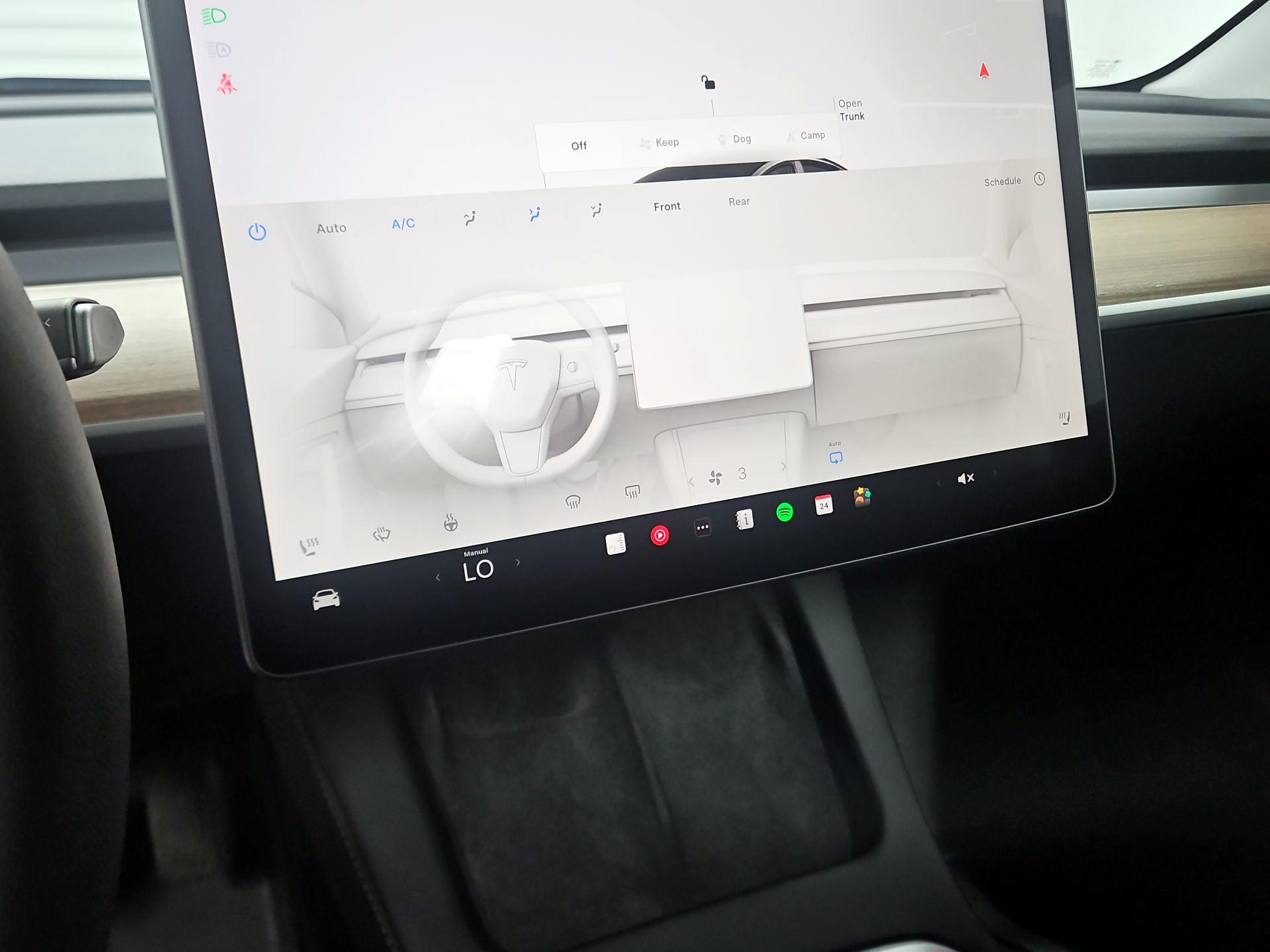 Thumbnail: 2023 Tesla Model 3 - 16