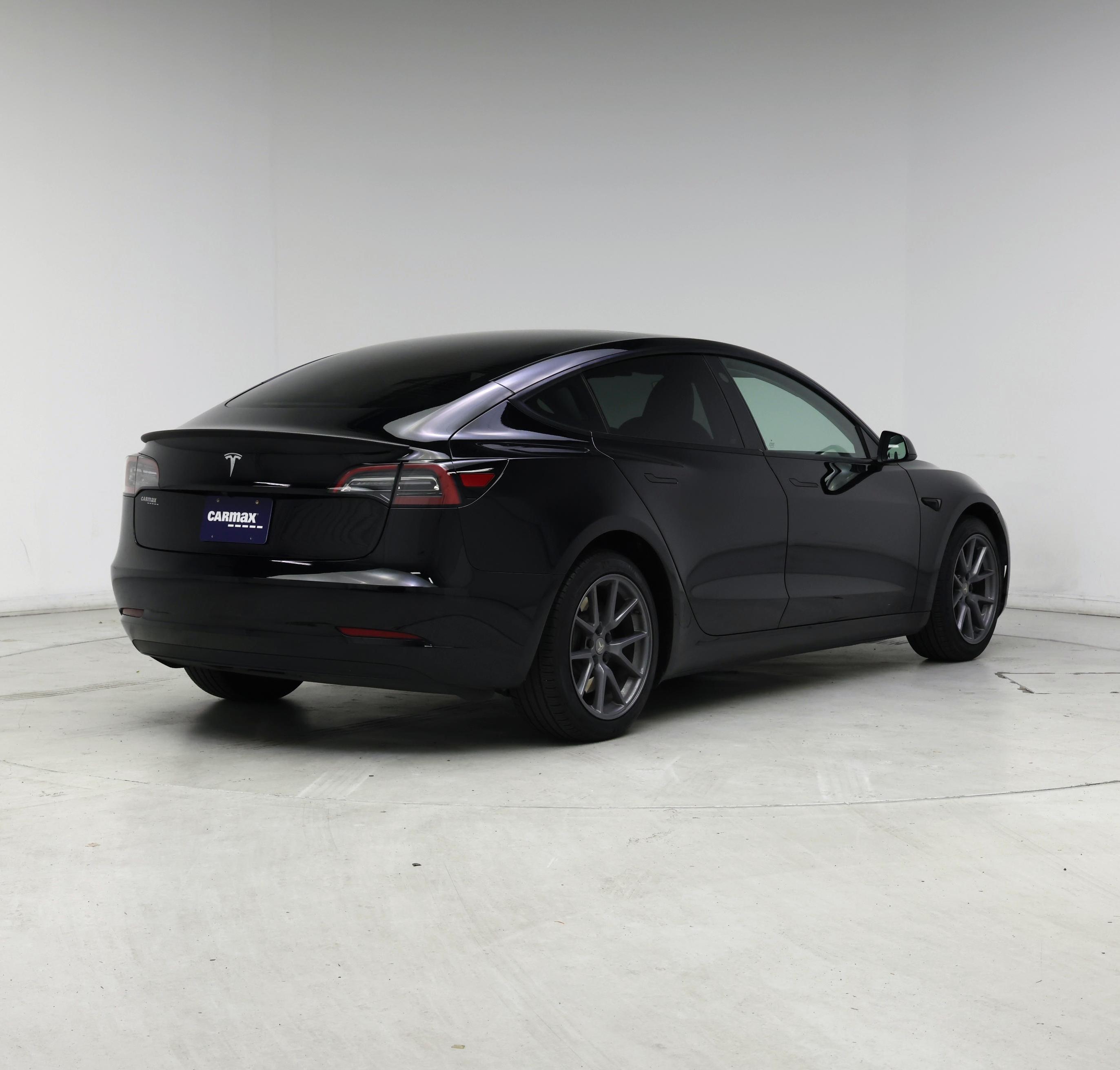 Thumbnail: 2023 Tesla Model 3 - 8
