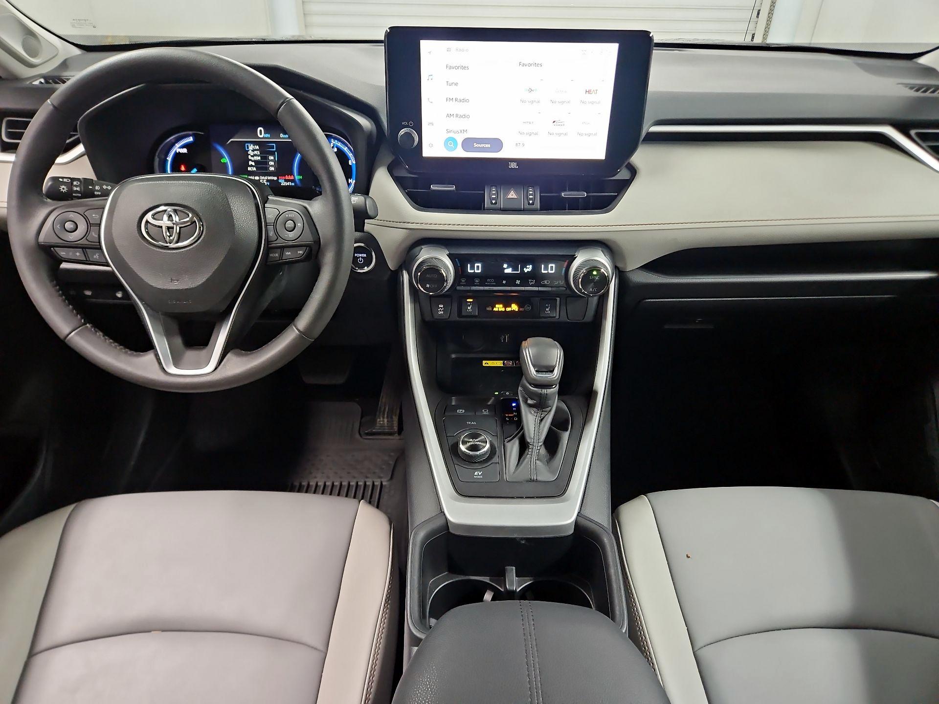 Thumbnail: 2023 Toyota RAV4 - 9