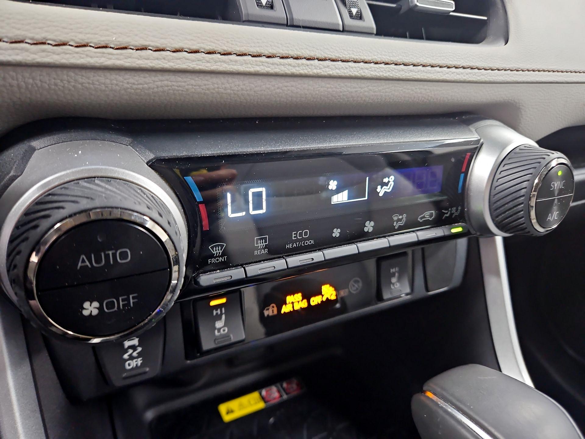 Thumbnail: 2023 Toyota RAV4 - 16