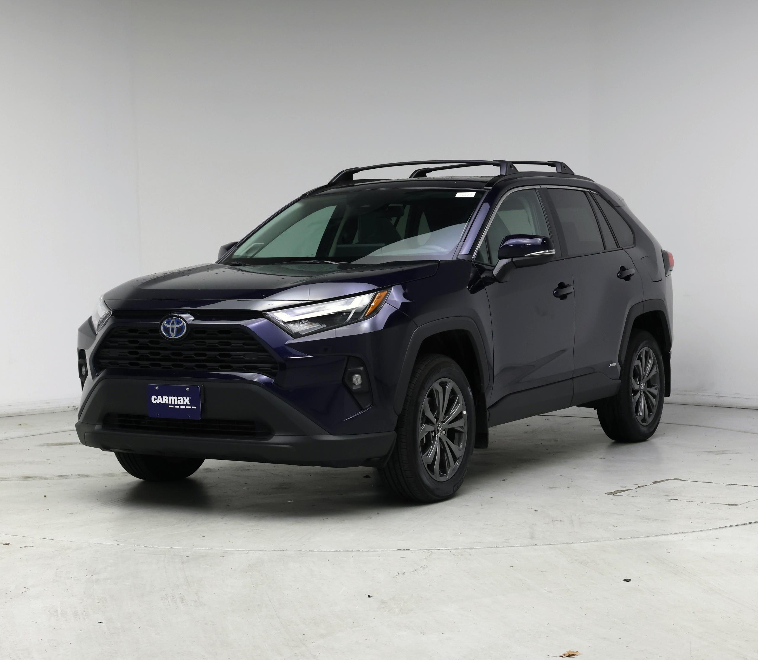 Thumbnail: 2023 Toyota RAV4 - 4