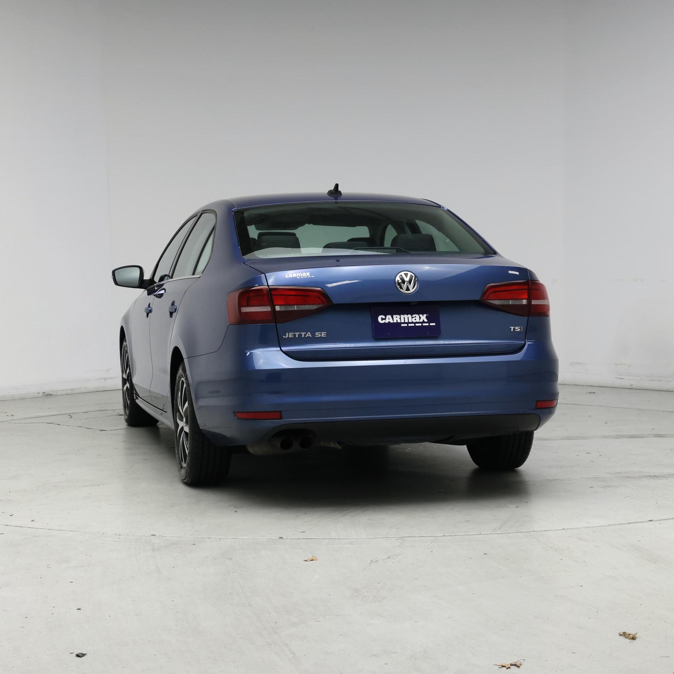 Thumbnail: 2017 Volkswagen Jetta - 6