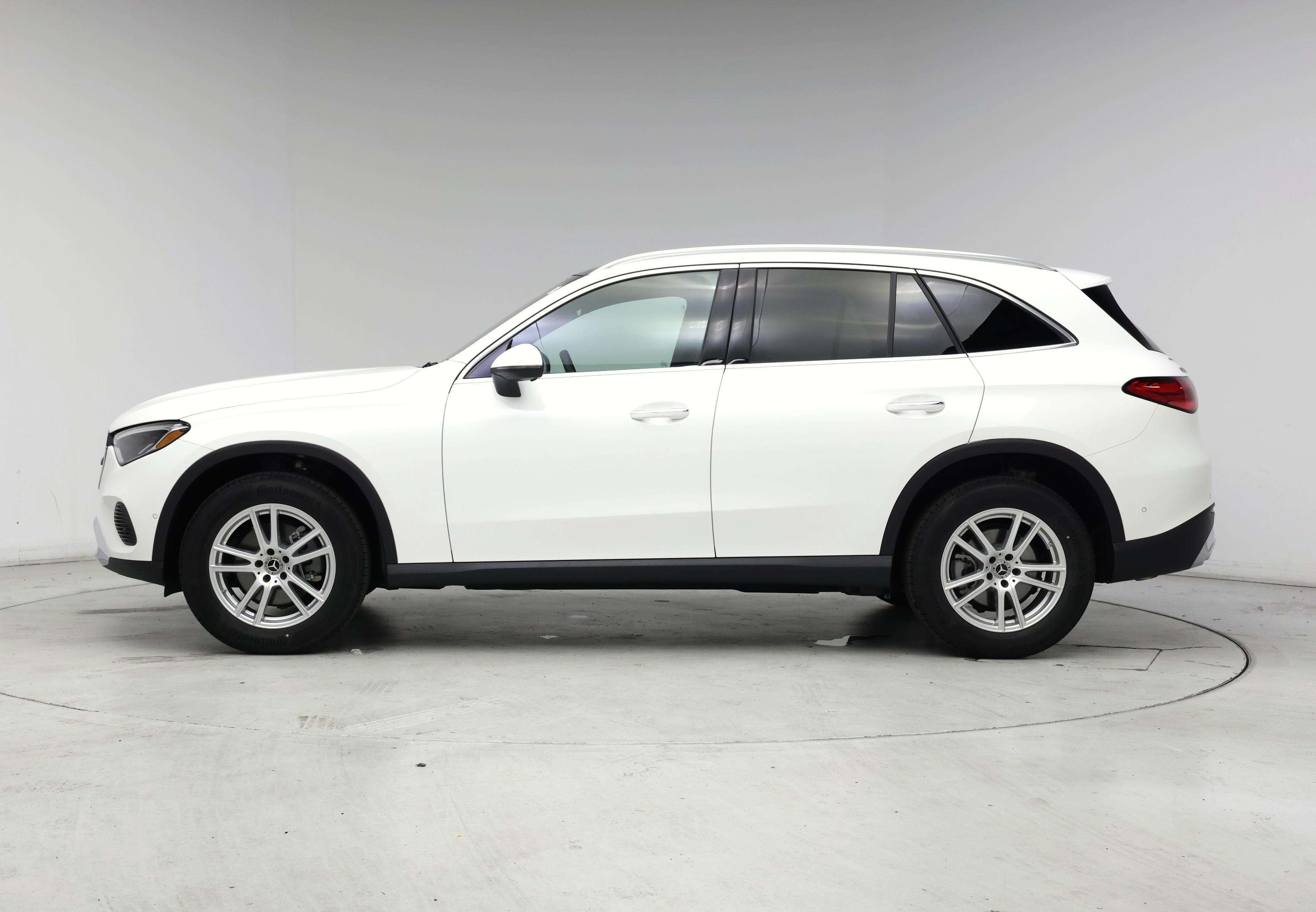 Thumbnail: 2025 Mercedes-Benz GLC - 3