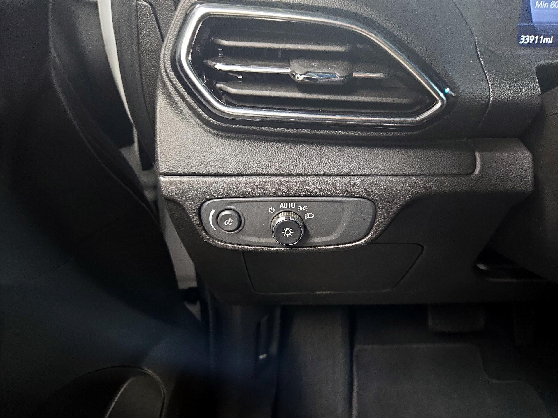 Thumbnail: 2023 Chevrolet Bolt EV - 13
