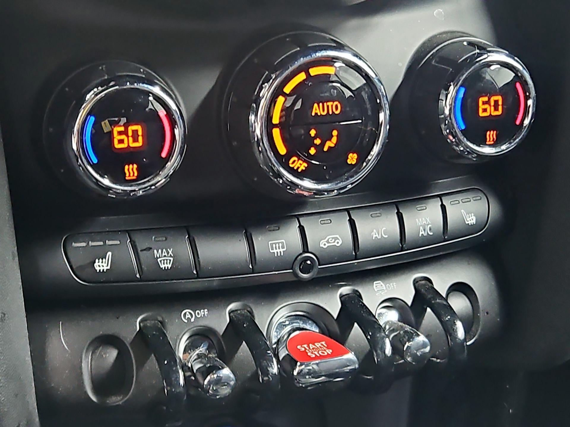 Thumbnail: 2022 MINI Cooper - 17