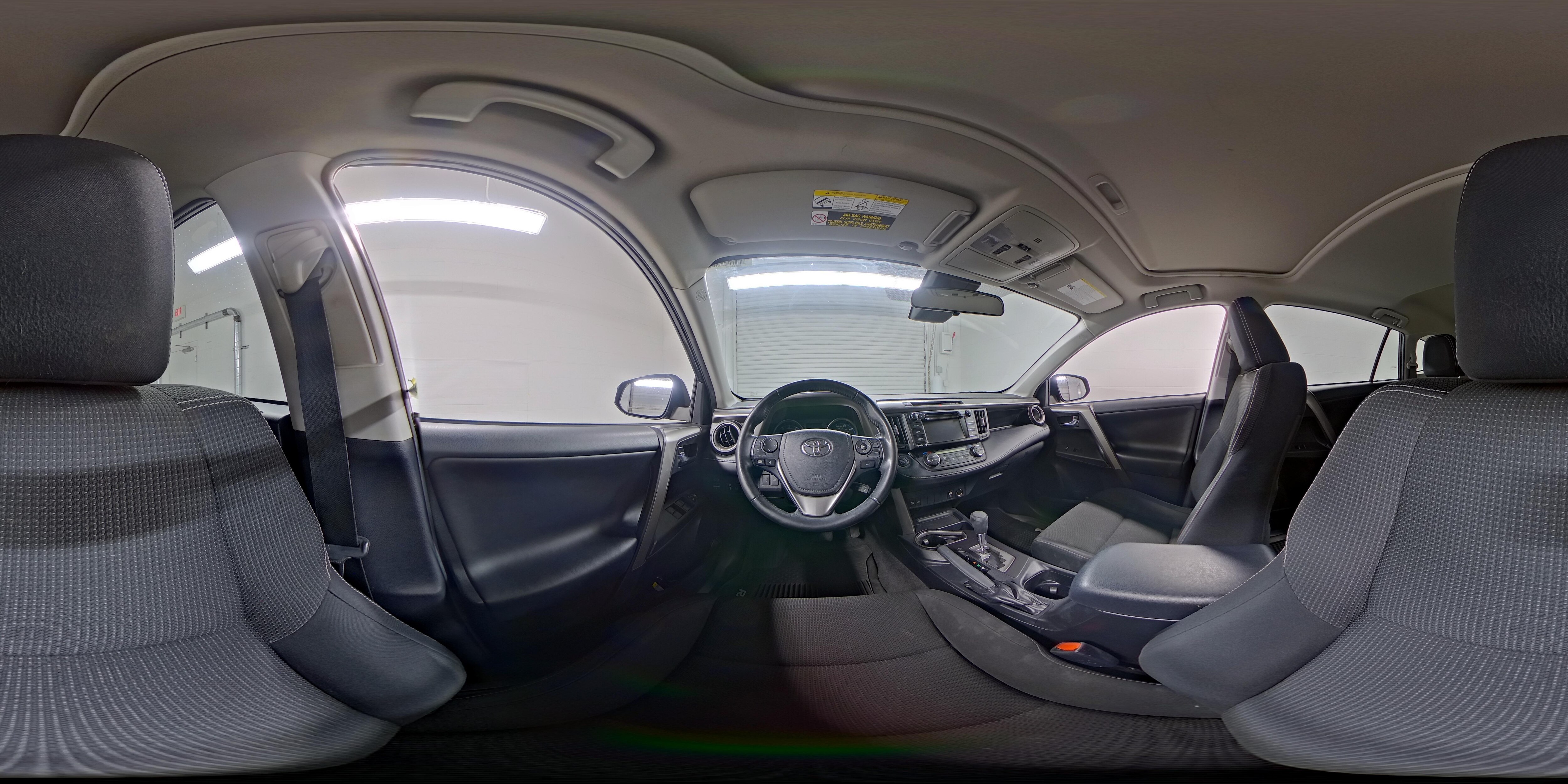 2018 Toyota RAV4 XLE - Photo 27