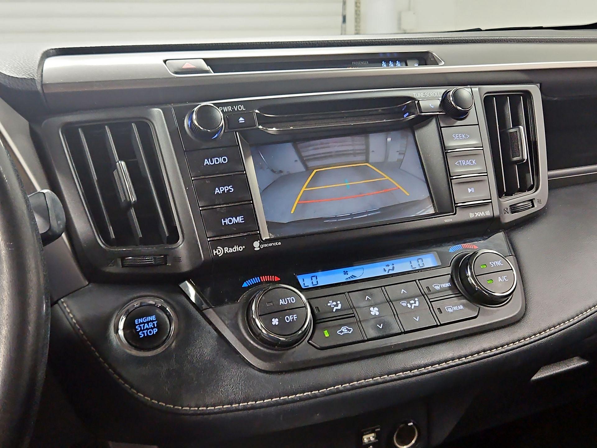 Thumbnail: 2018 Toyota RAV4 - 14