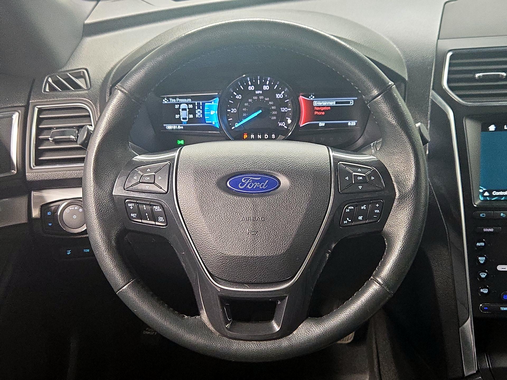 Thumbnail: 2019 Ford Explorer - 10