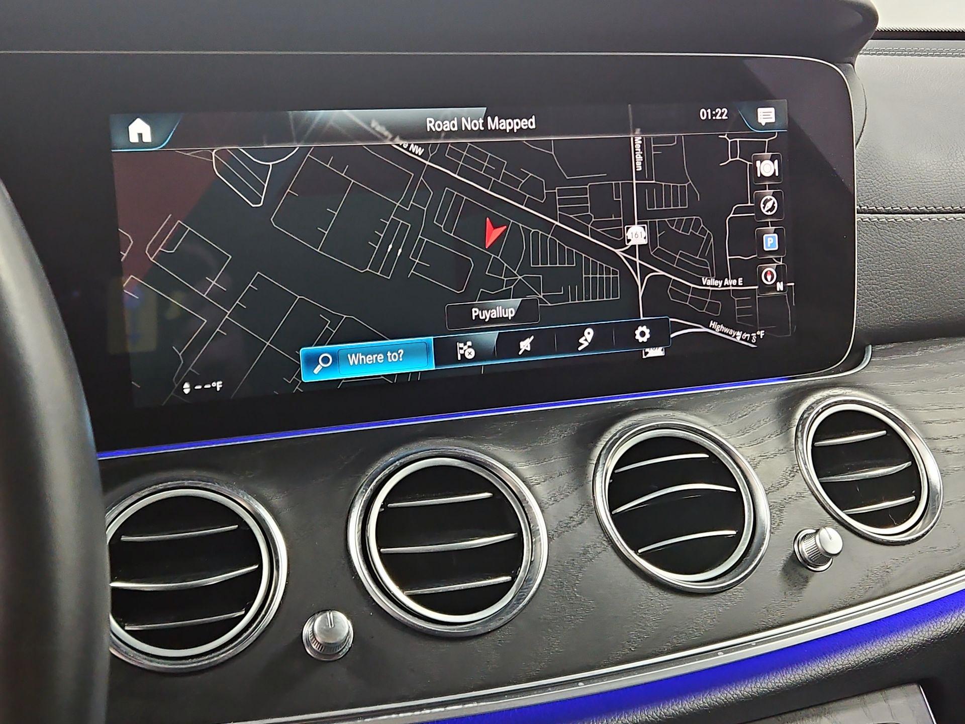 Thumbnail: 2023 Mercedes-Benz E-Class - 14
