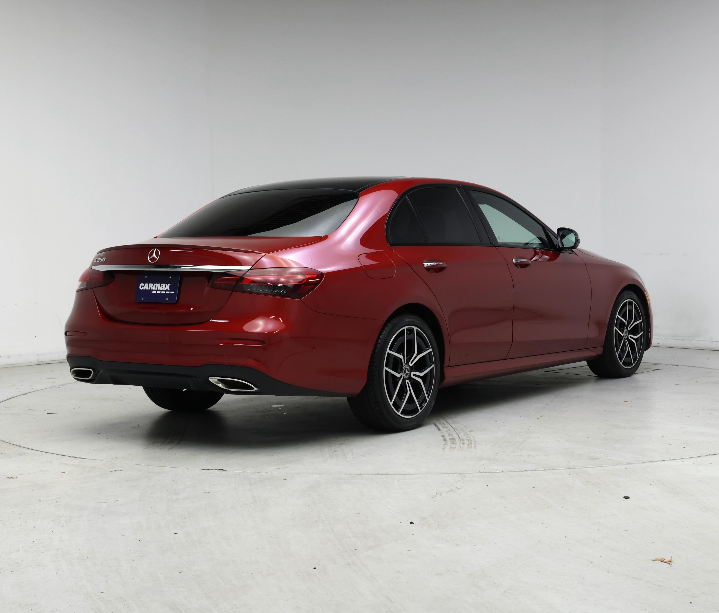 Thumbnail: 2023 Mercedes-Benz E-Class - 8