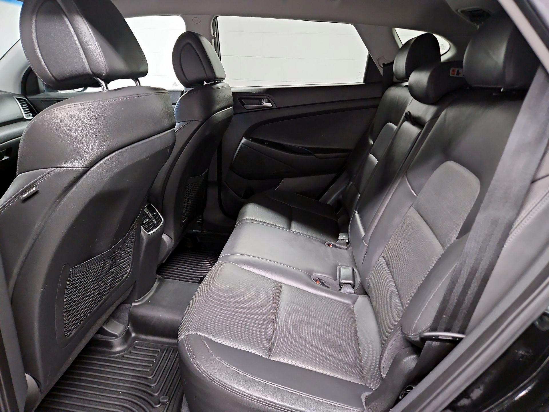 Thumbnail: 2016 Hyundai Tucson - 20