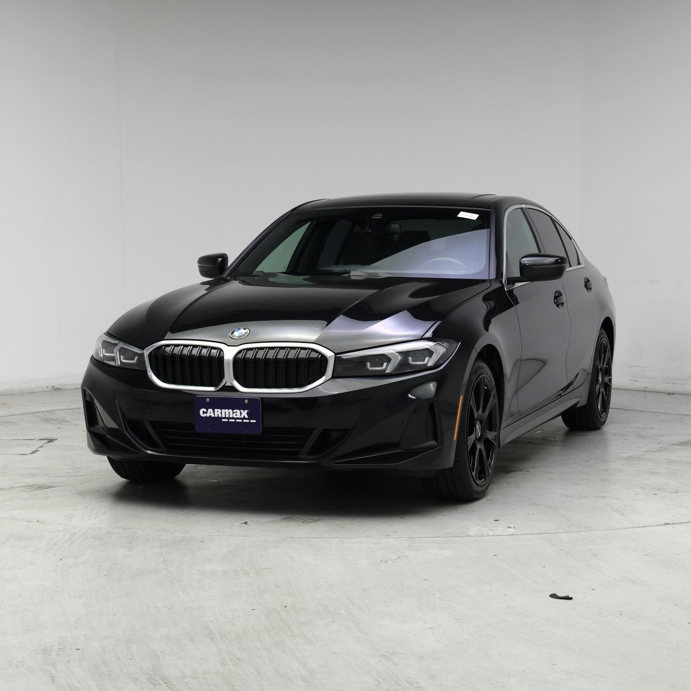 Thumbnail: 2024 BMW 3 Series - 4