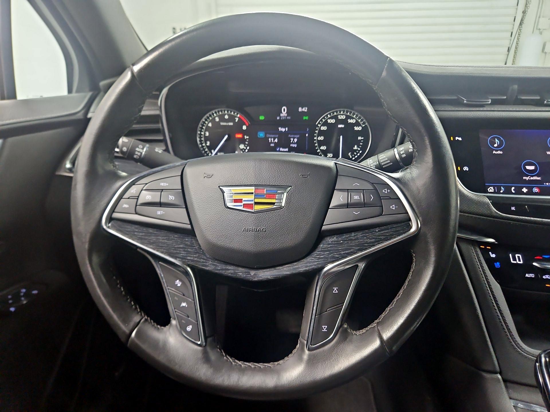 Thumbnail: 2020 Cadillac XT5 - 10