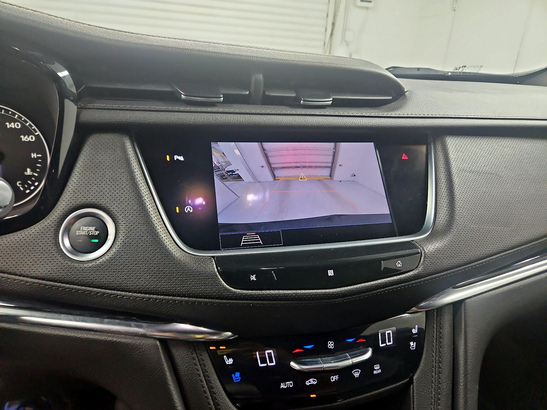 Thumbnail: 2020 Cadillac XT5 - 14