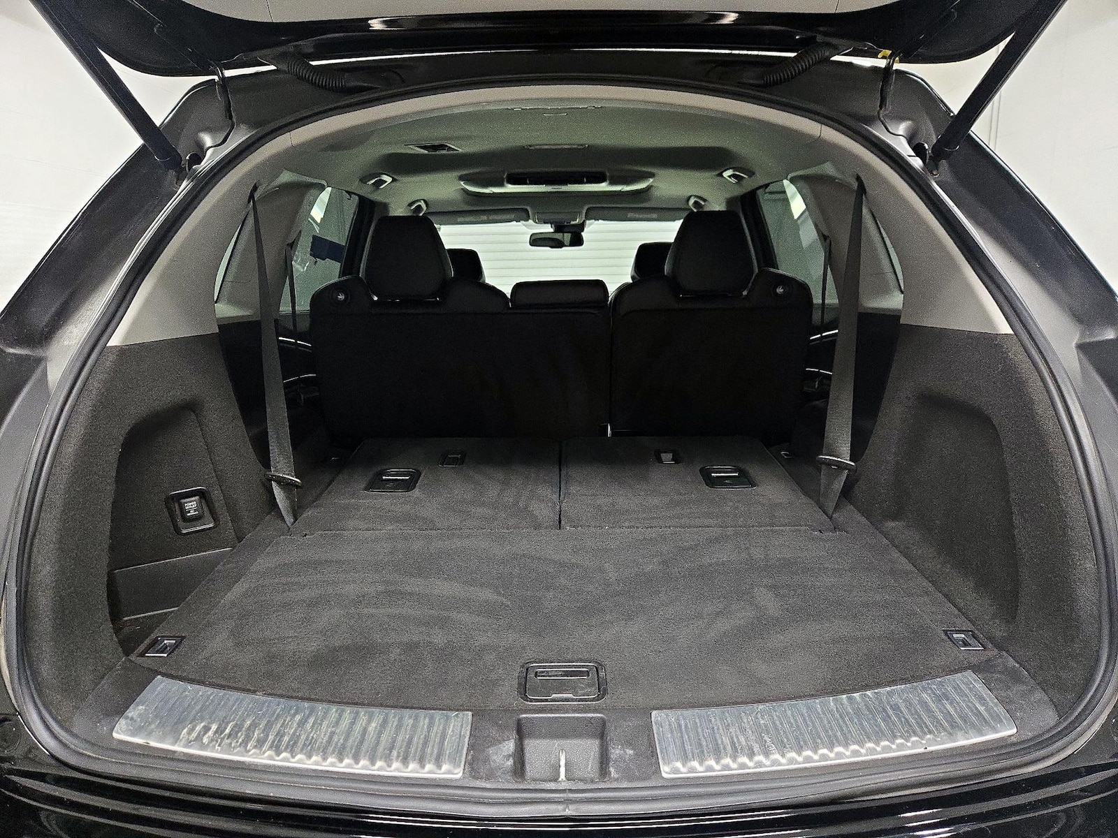 2014 Acura MDX Advance and Entertainment Package - Photo 25
