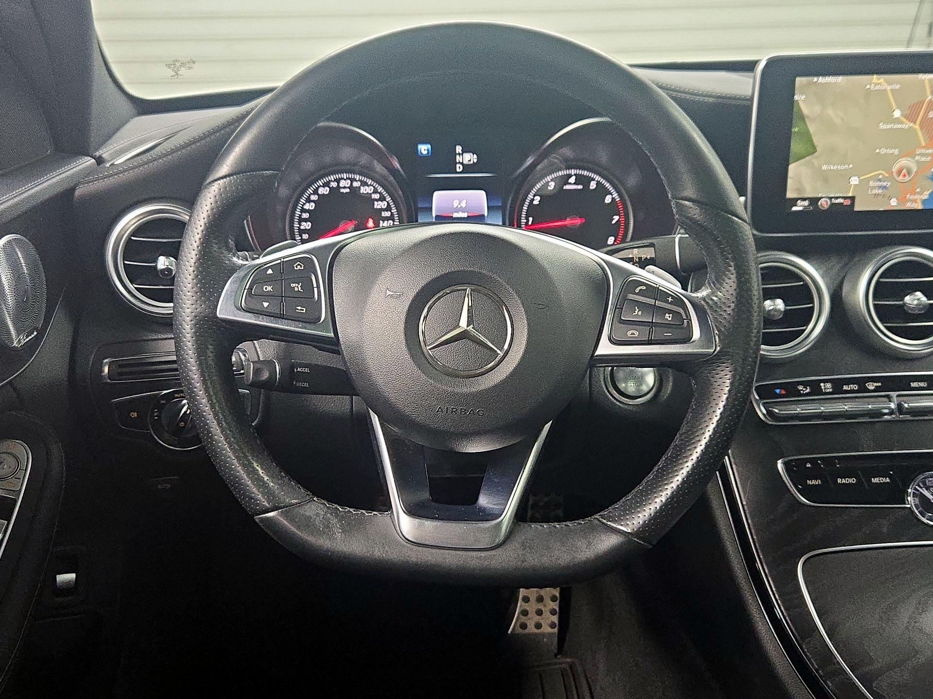 Thumbnail: 2015 Mercedes-Benz C-Class - 10