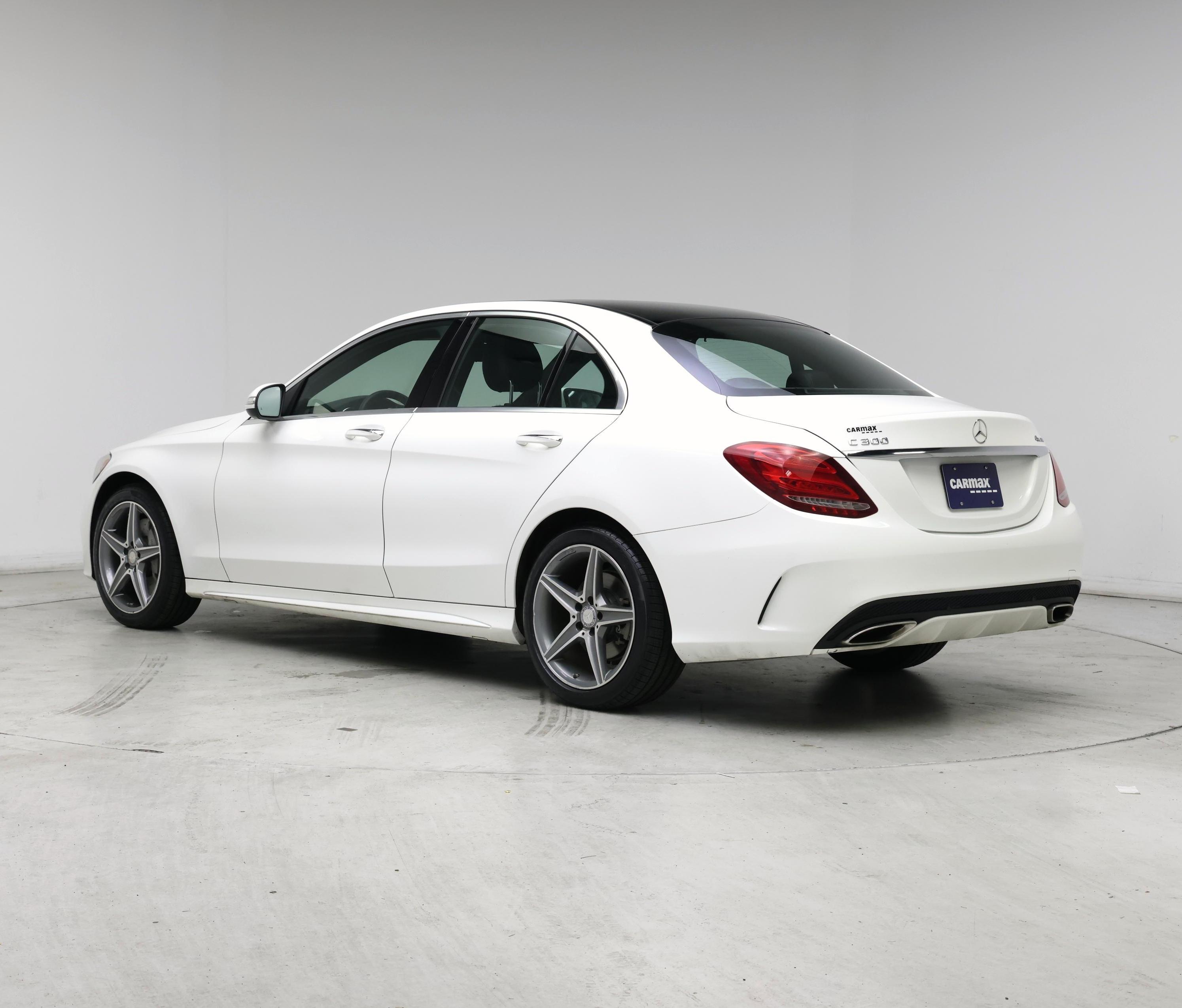 Thumbnail: 2015 Mercedes-Benz C-Class - 2