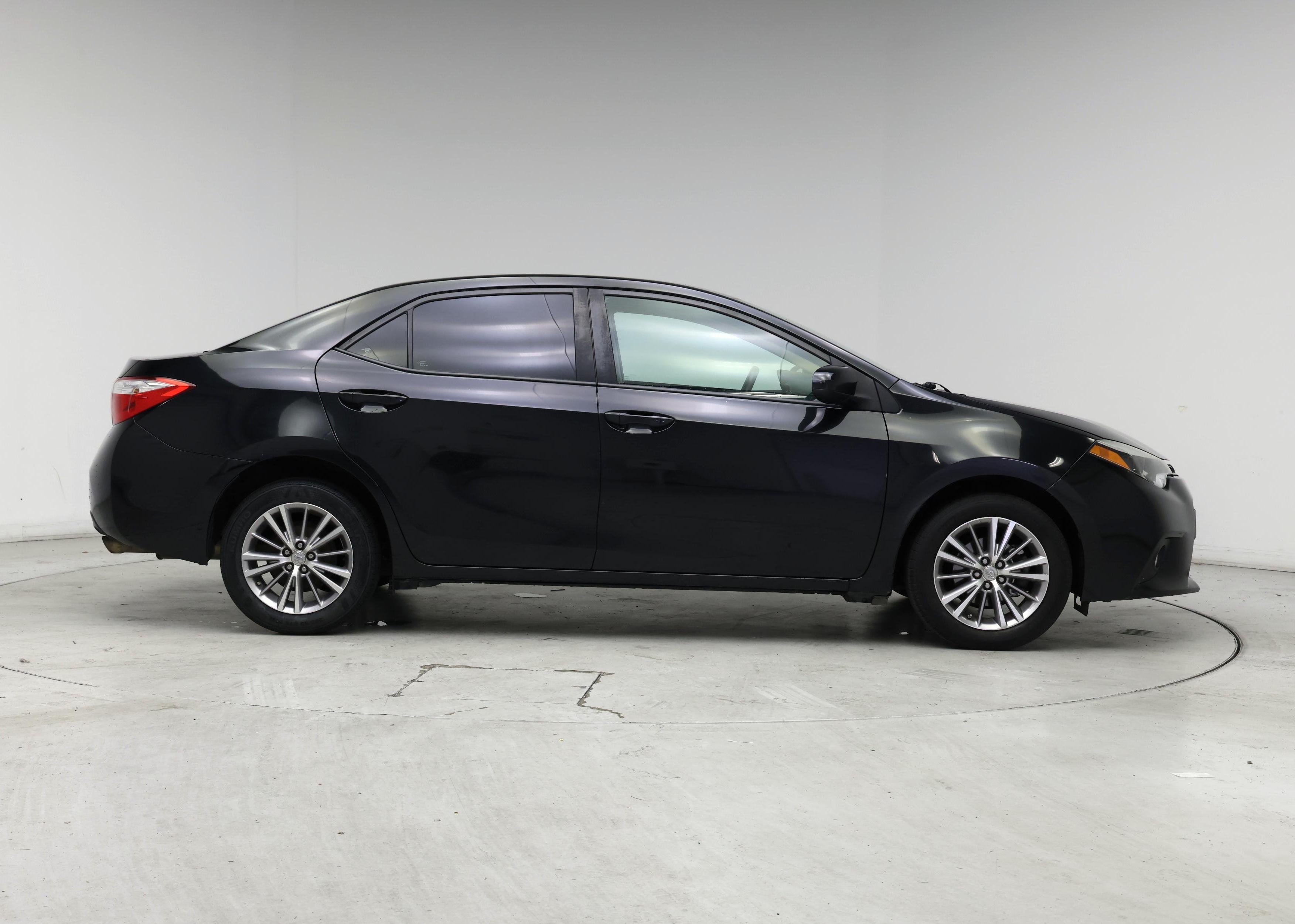 Thumbnail: 2014 Toyota Corolla - 7