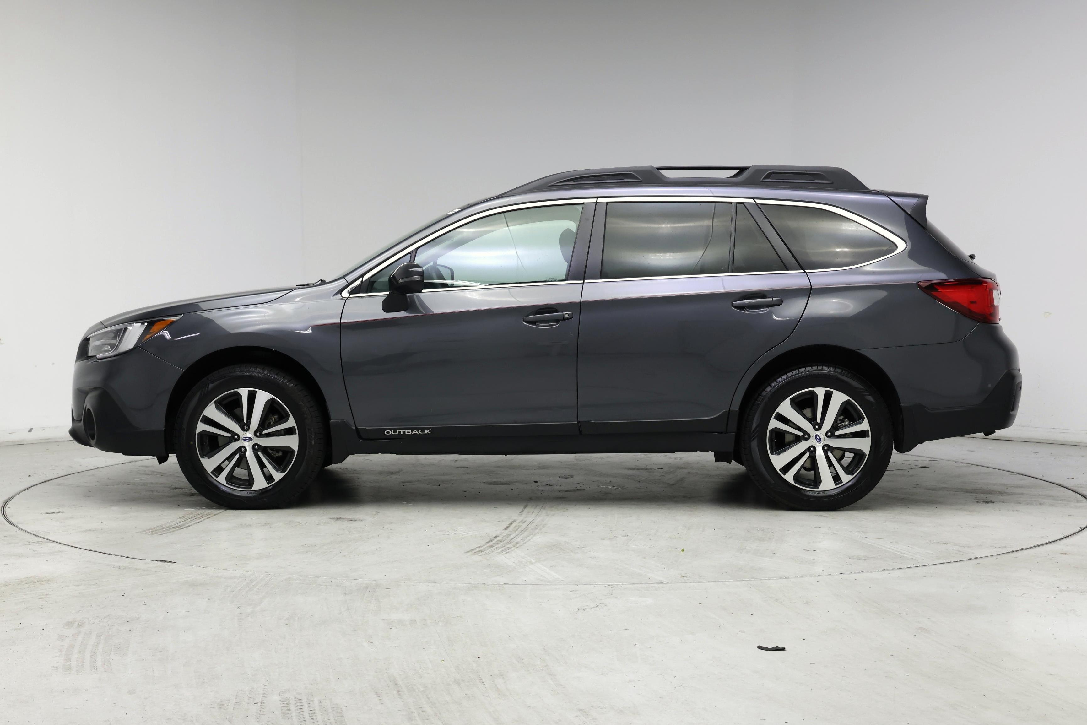 Thumbnail: 2018 Subaru Outback - 3