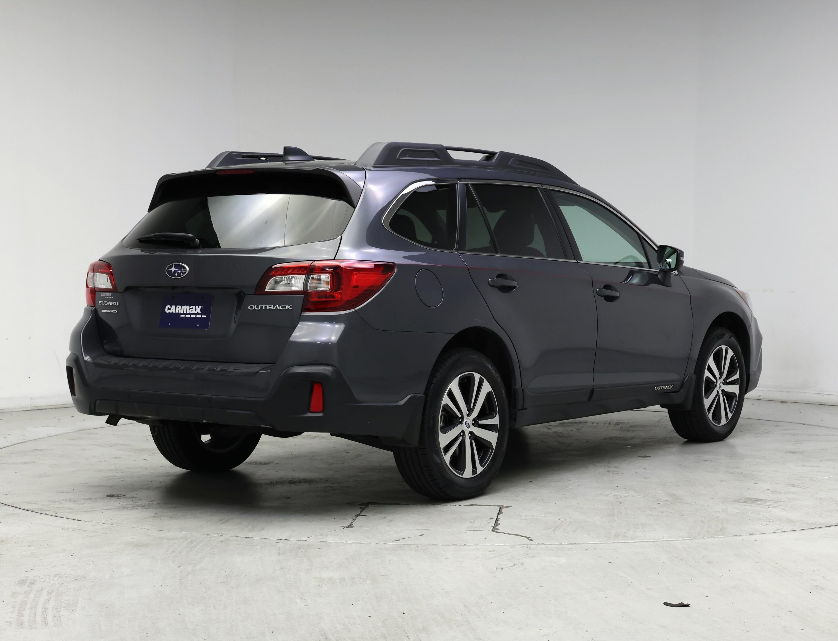 Thumbnail: 2018 Subaru Outback - 8