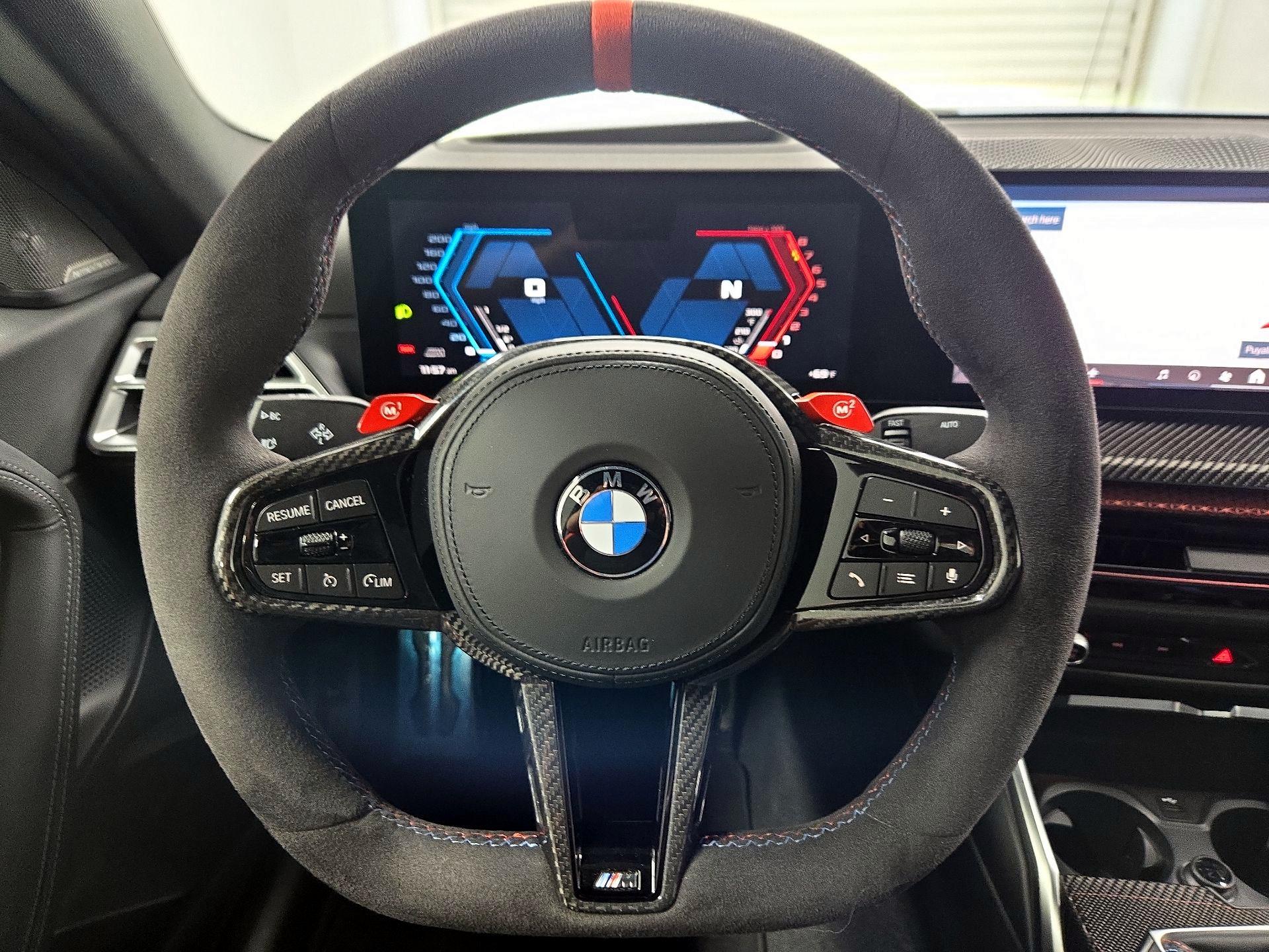 Thumbnail: 2025 BMW M2 - 10