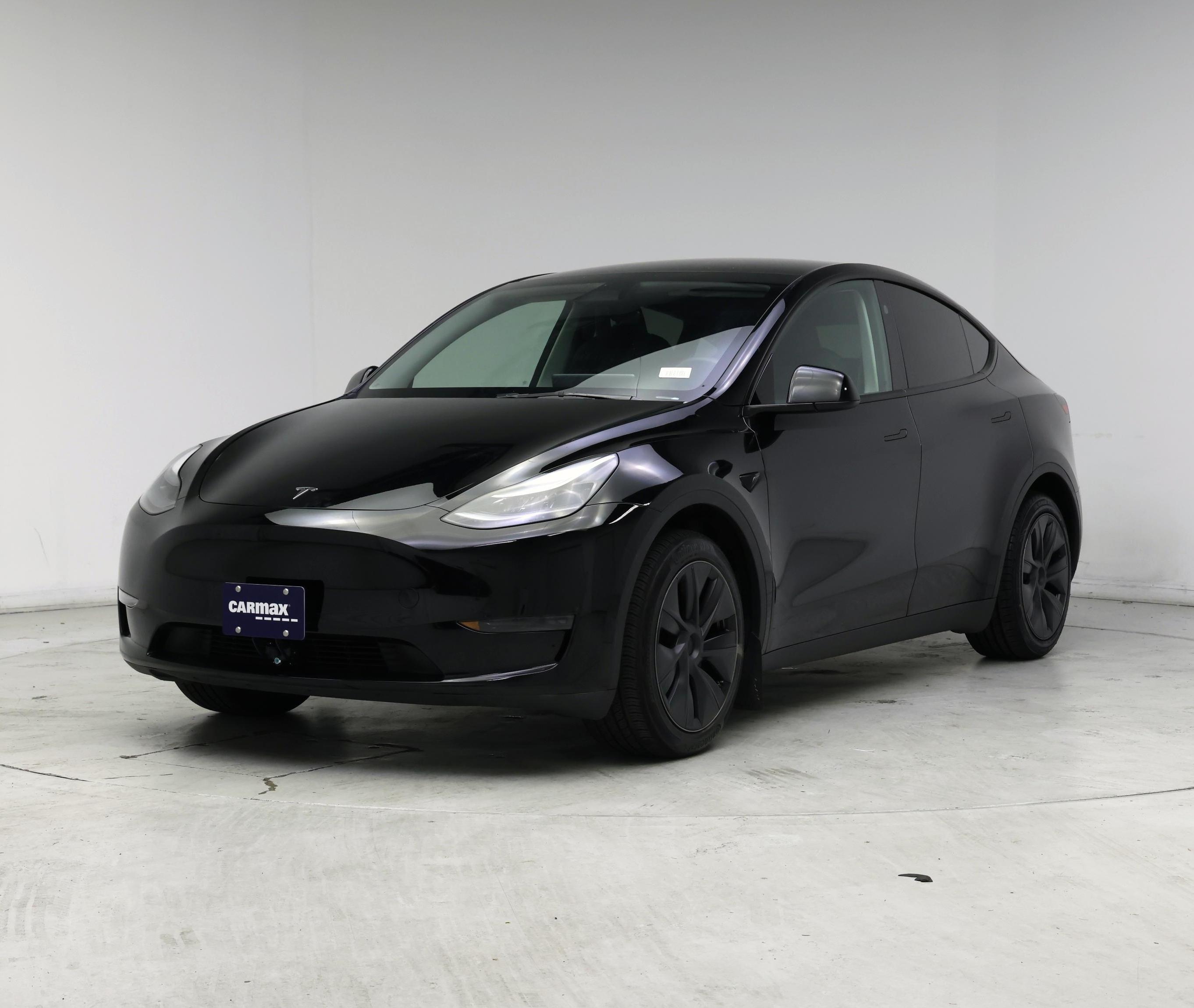 Thumbnail: 2025 Tesla Model Y - 4