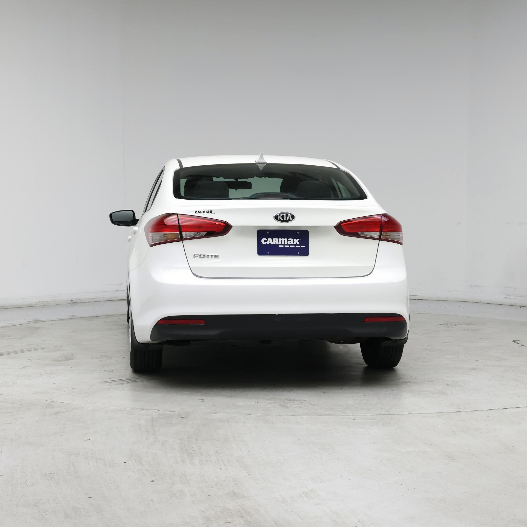 Thumbnail: 2018 Kia Forte - 6