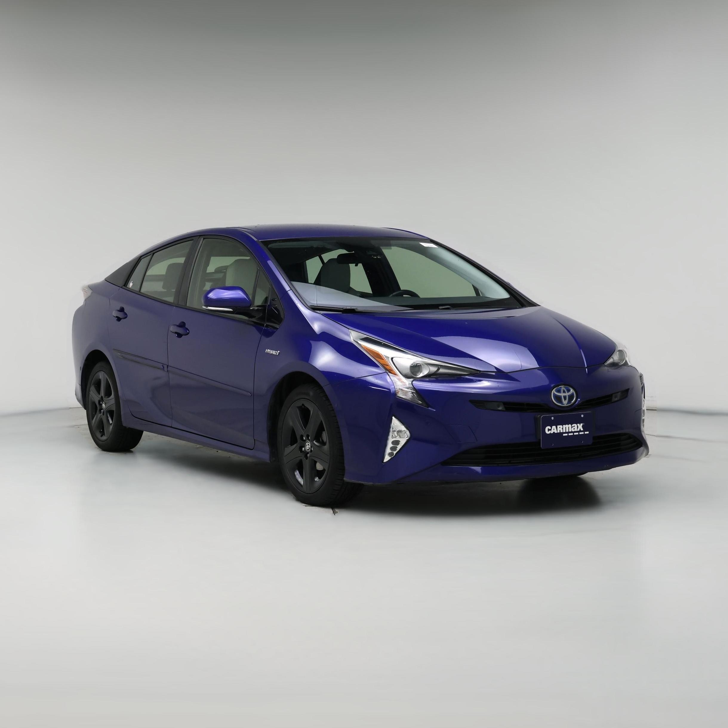 Thumbnail: 2017 Toyota Prius - 1