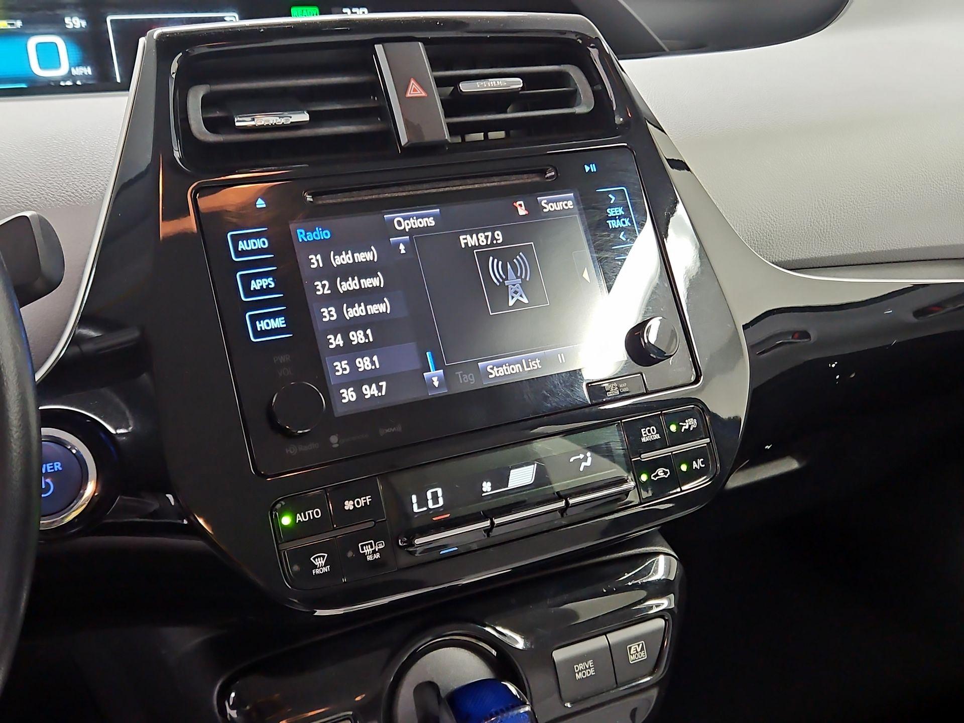 Thumbnail: 2017 Toyota Prius - 16