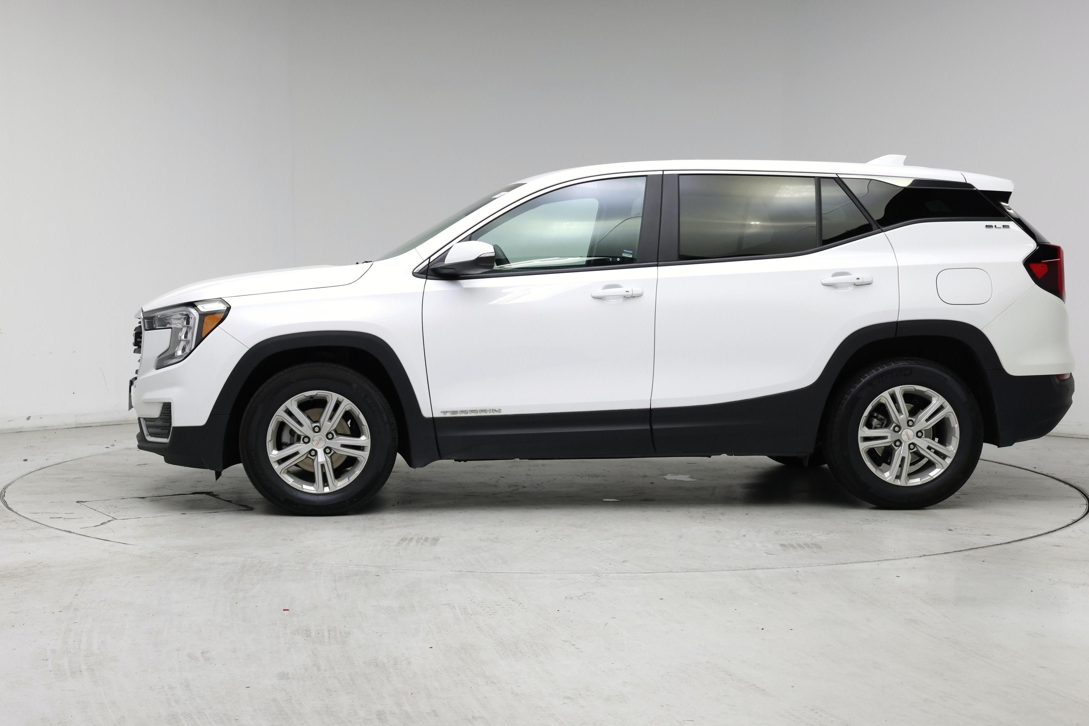 Thumbnail: 2024 GMC Terrain - 3