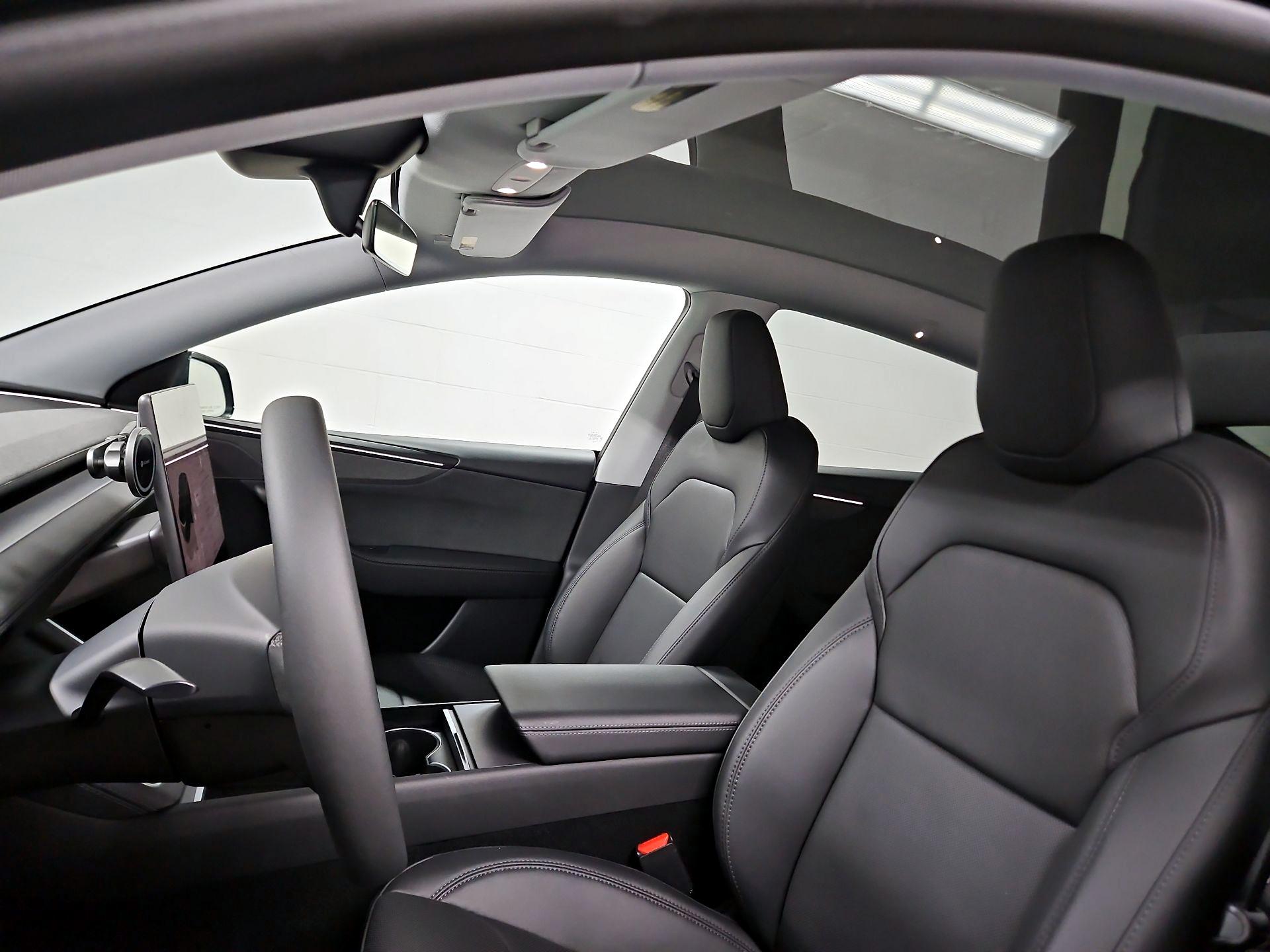 Thumbnail: 2026 Tesla Model Y - 18