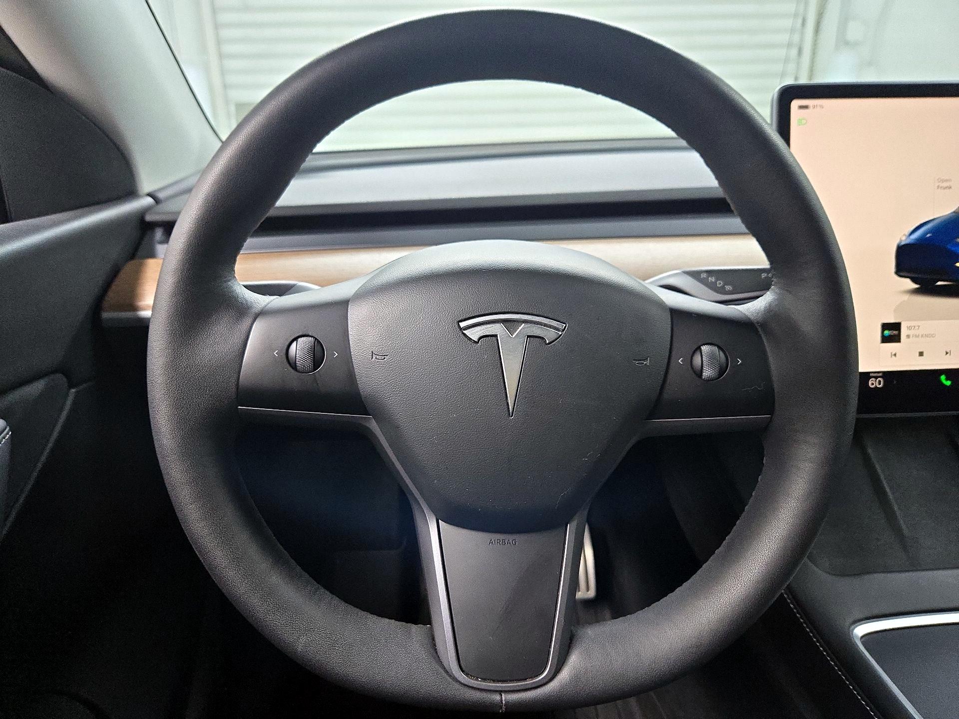 Thumbnail: 2022 Tesla Model Y - 10
