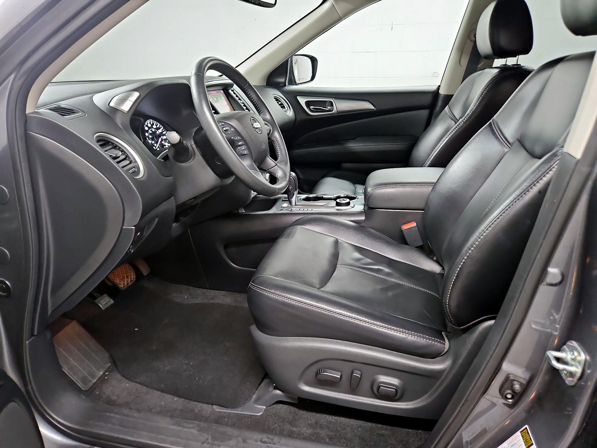 Thumbnail: 2018 Nissan Pathfinder - 11