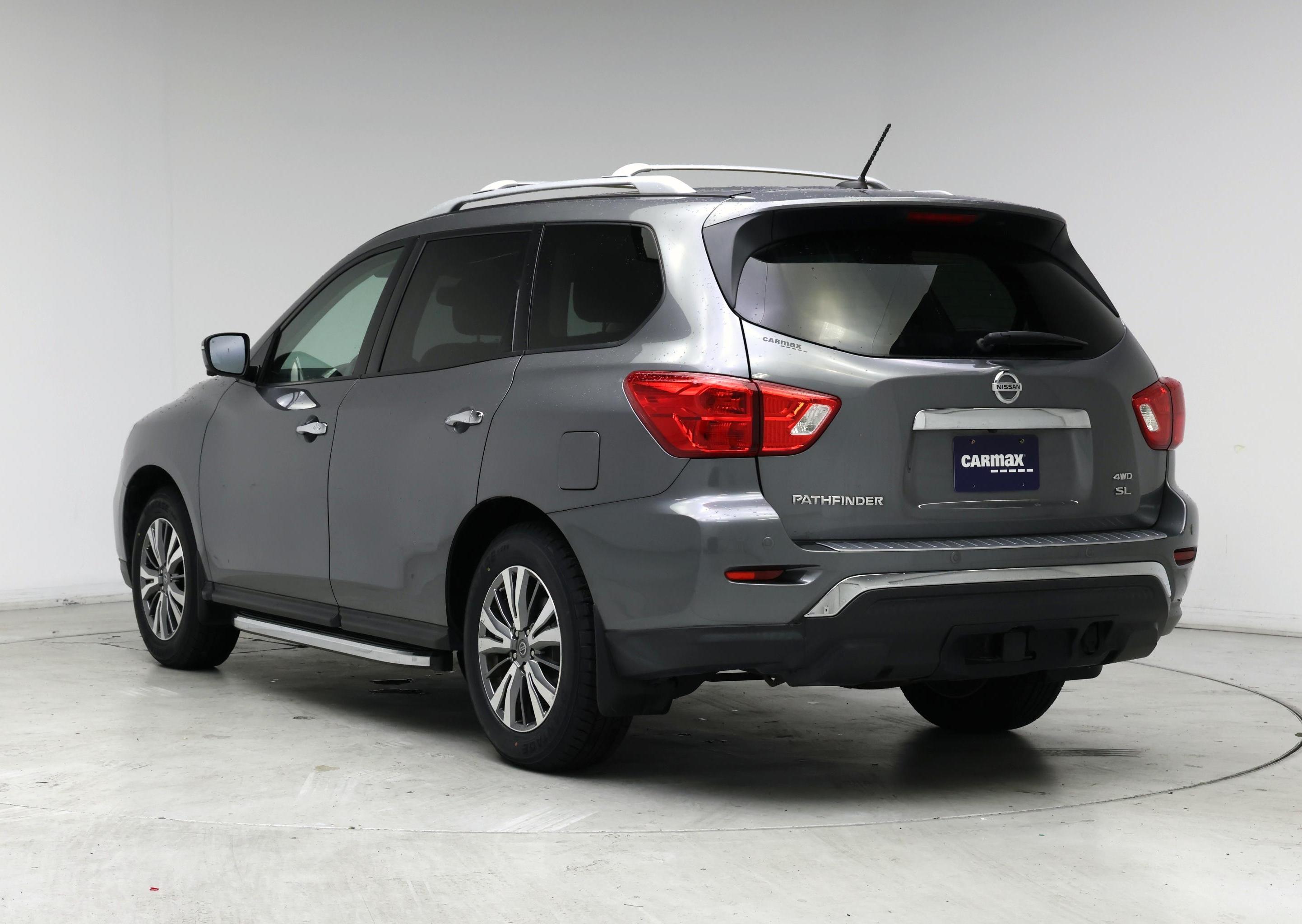 Thumbnail: 2018 Nissan Pathfinder - 2