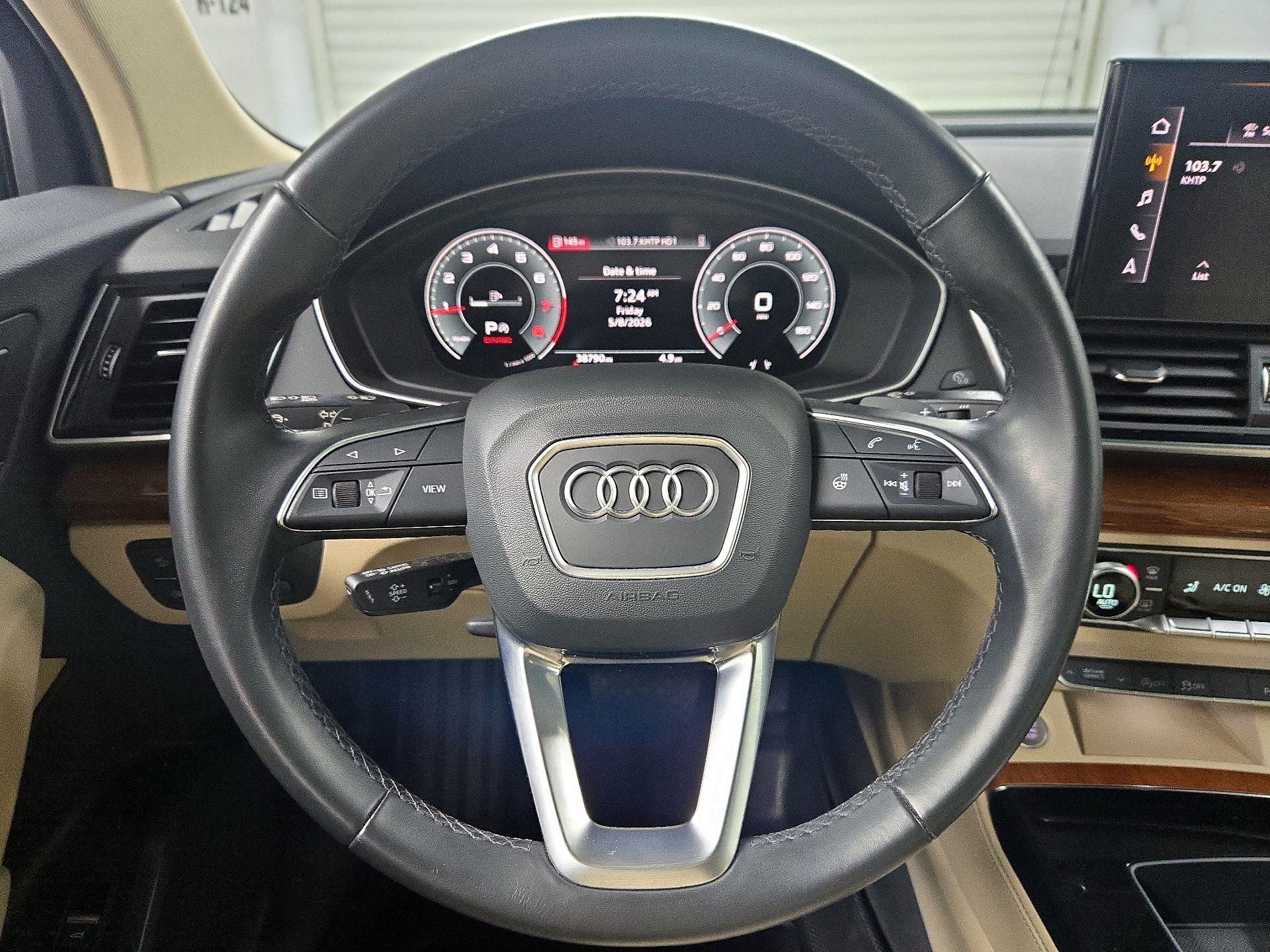 Thumbnail: 2022 Audi Q5 - 10