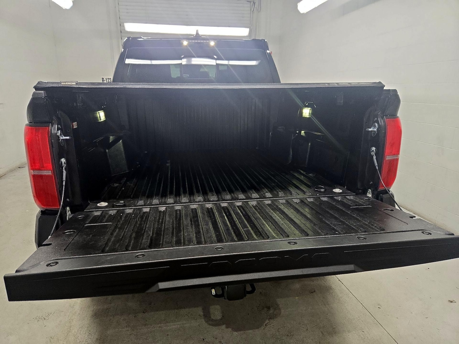2025 Toyota Tacoma Limited - Photo 22