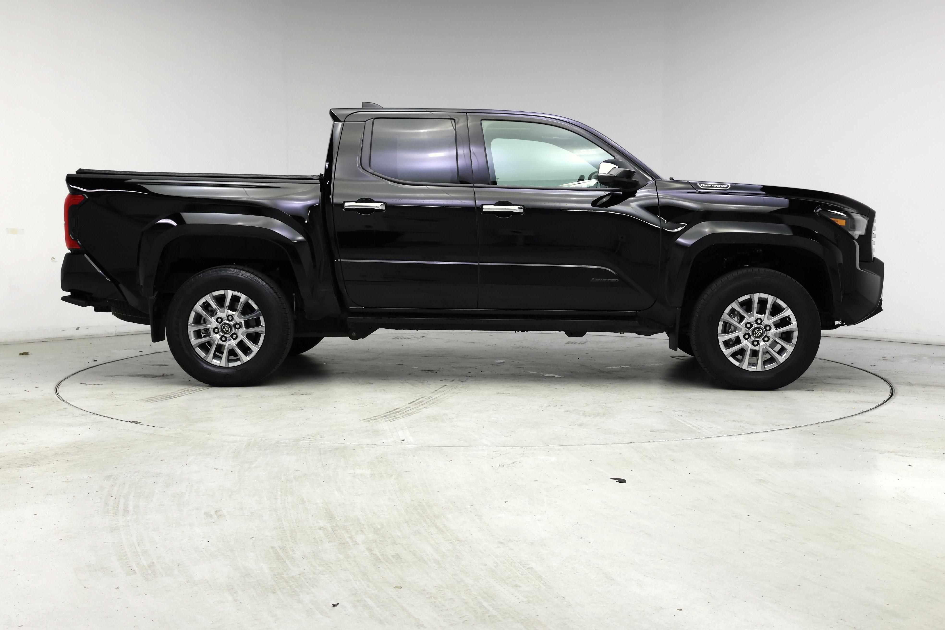 Thumbnail: 2025 Toyota Tacoma - 7