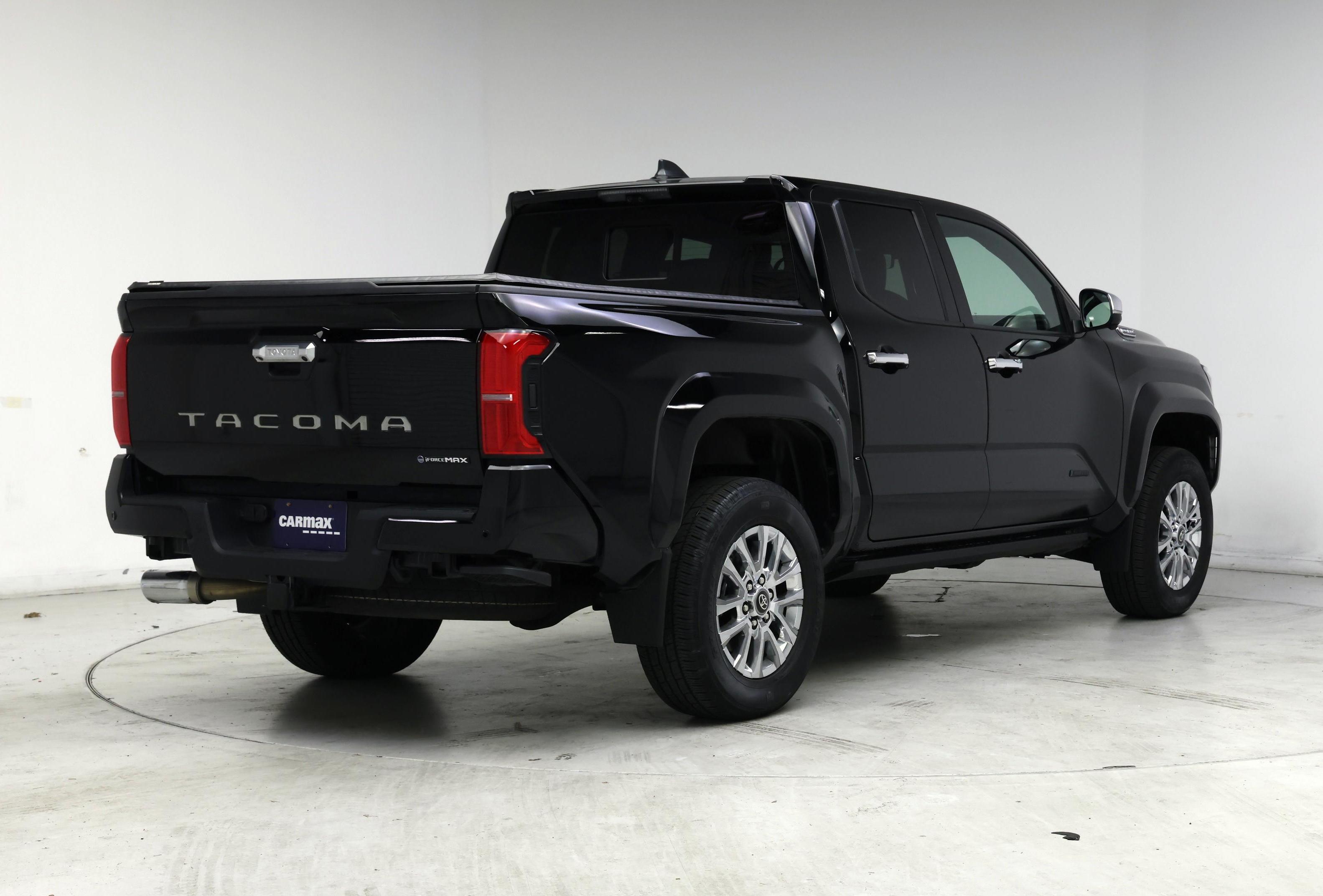 Thumbnail: 2025 Toyota Tacoma - 8
