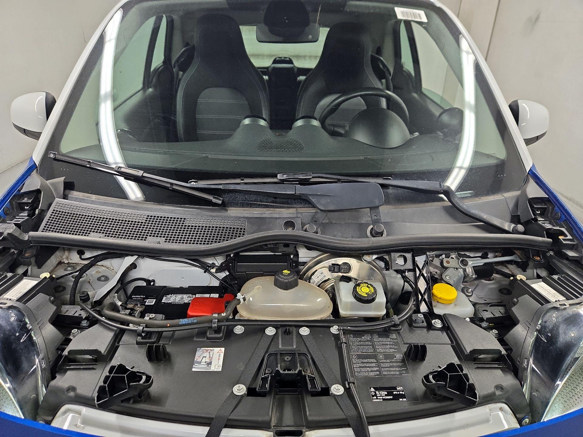Thumbnail: 2016 smart fortwo - 20