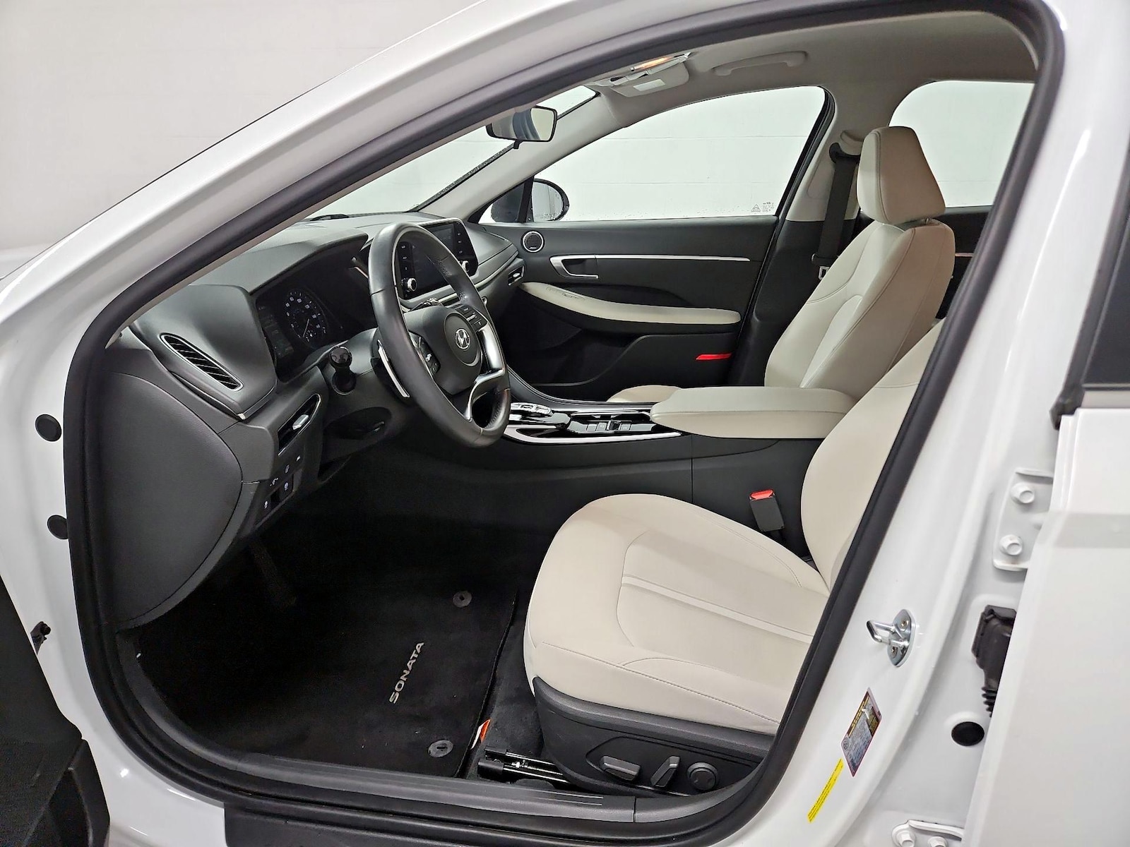 2022 Hyundai Sonata Hybrid SEL - Photo 12